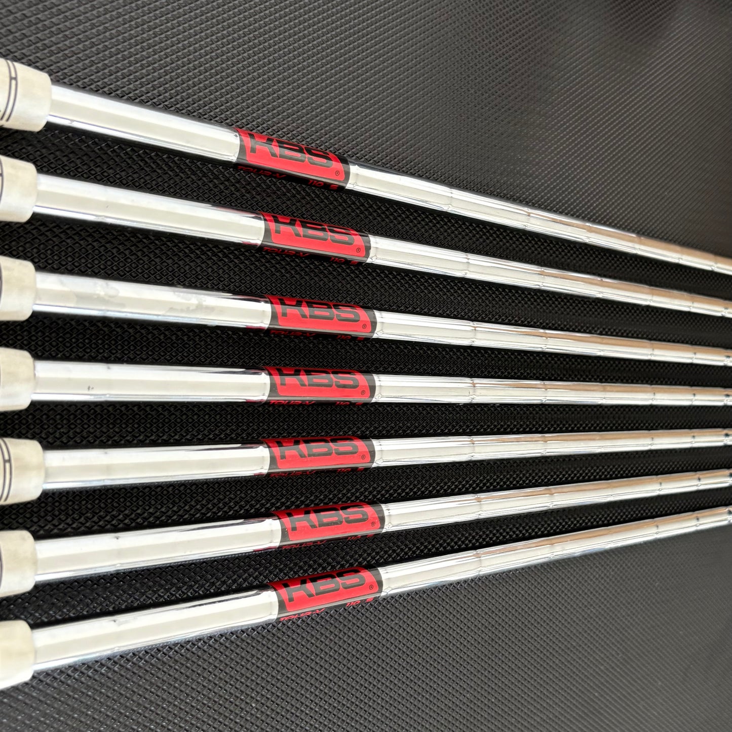 CALLAWAY APEX CB 2024 IRON SET