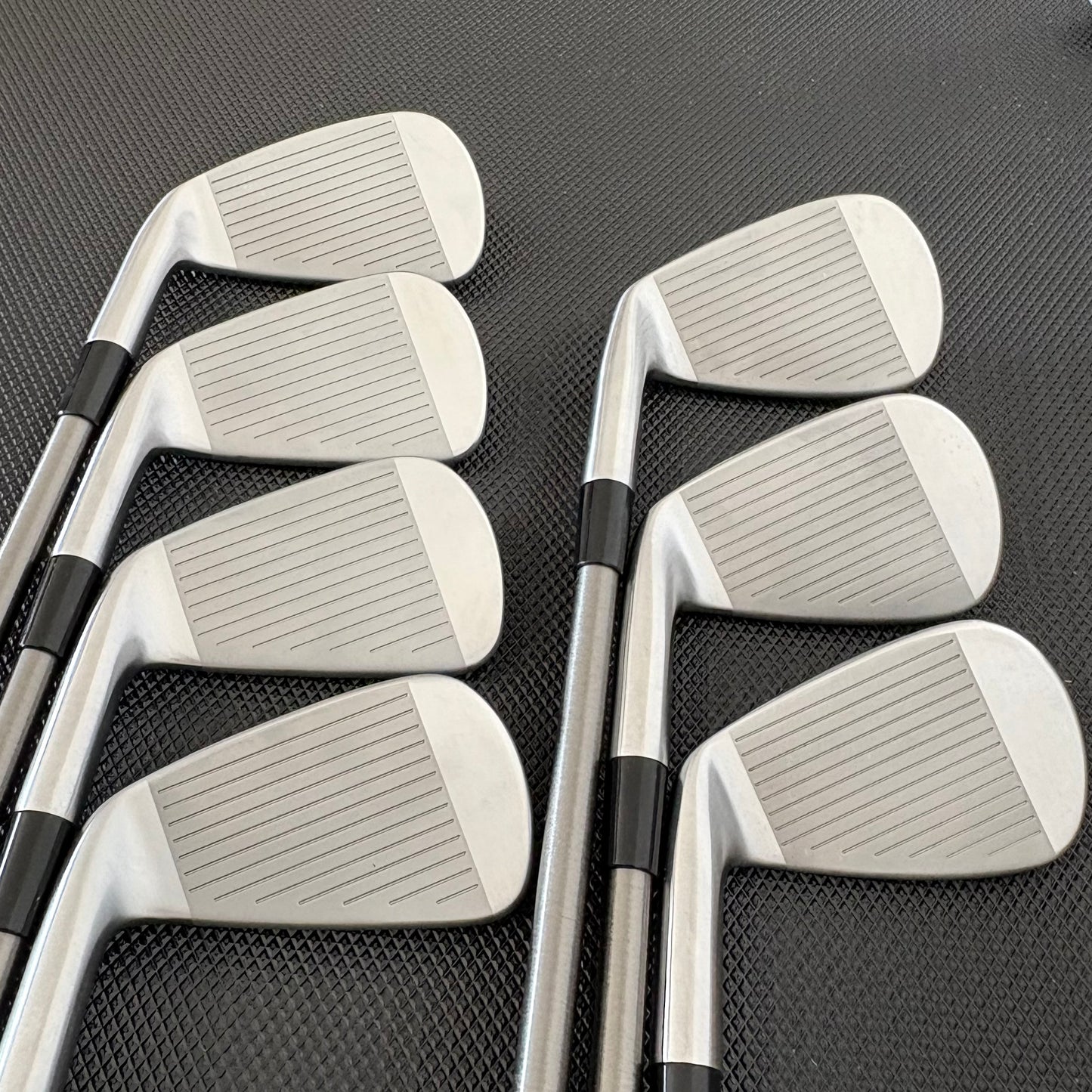 TAYLORMADE P770 2024 IRON SET