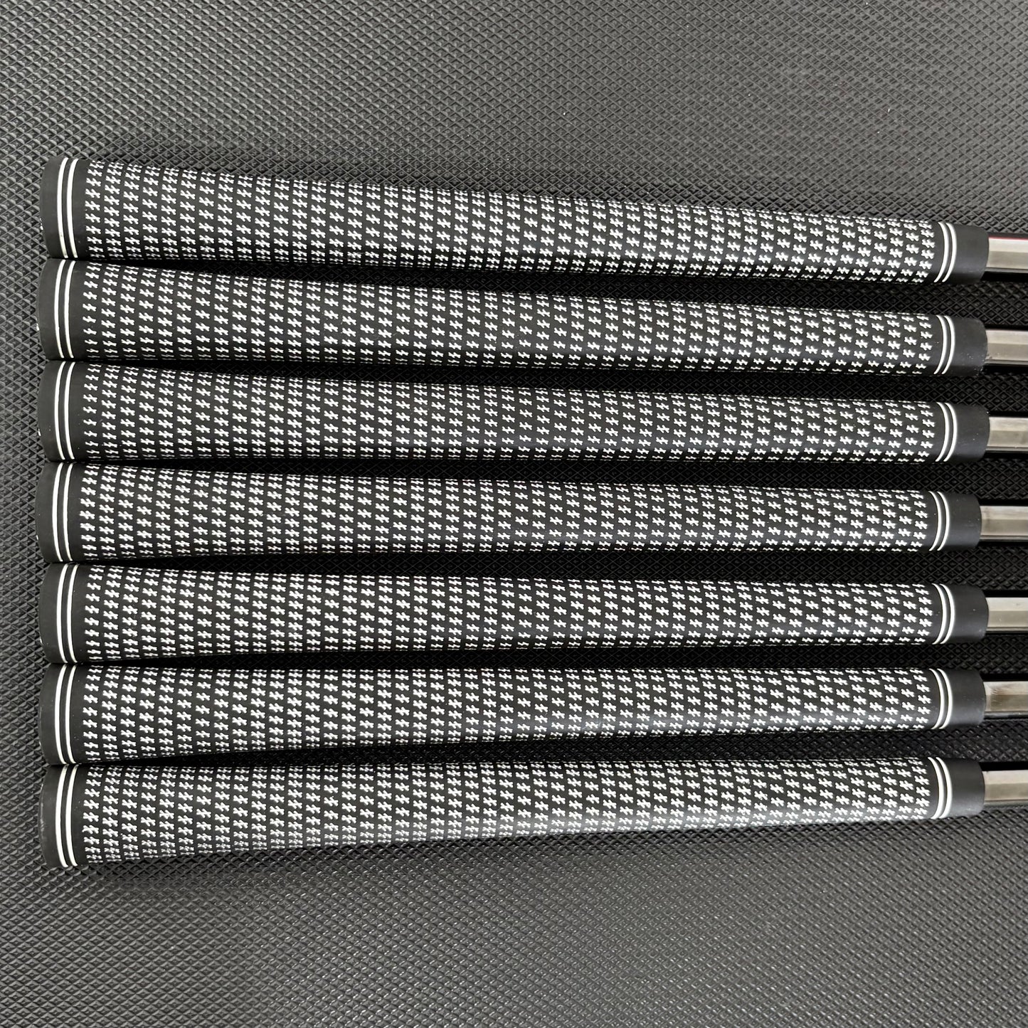TAKOMO IRON 301 CB GIFT OF DARKNESS IRON SET