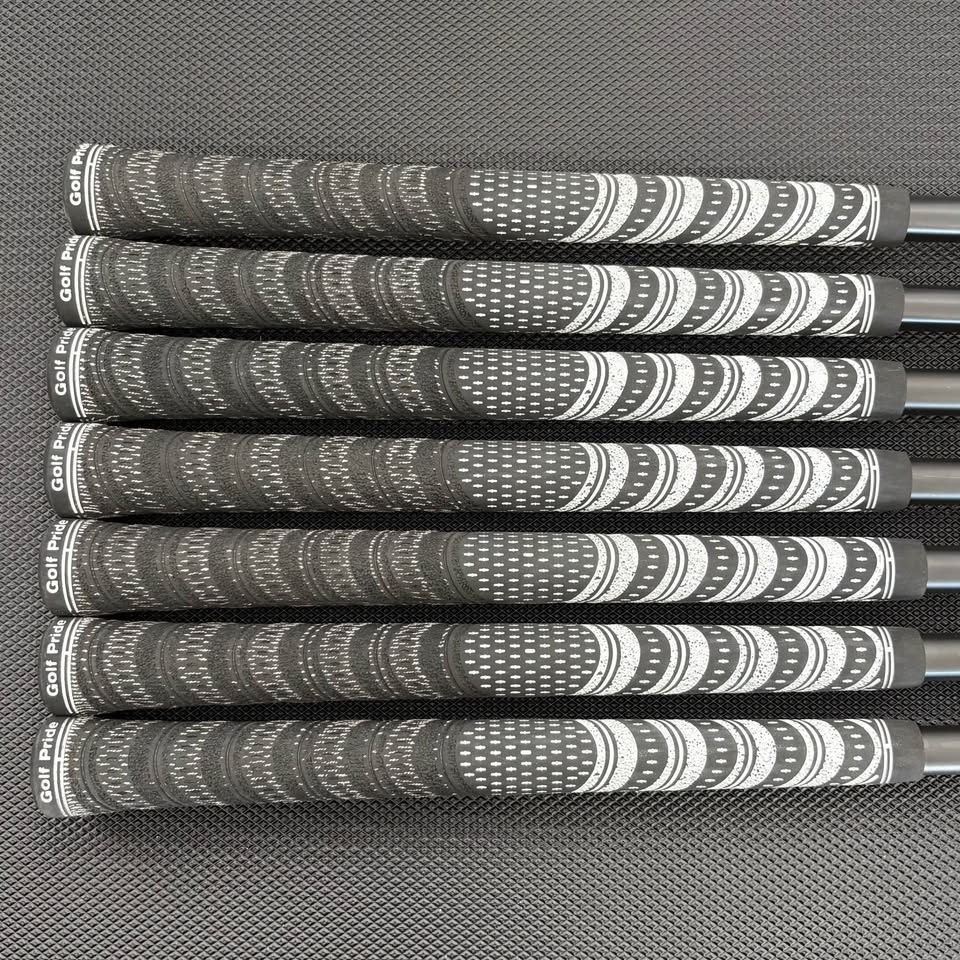 COBRA KING FORGED CB BLACK 2025 IRON SET