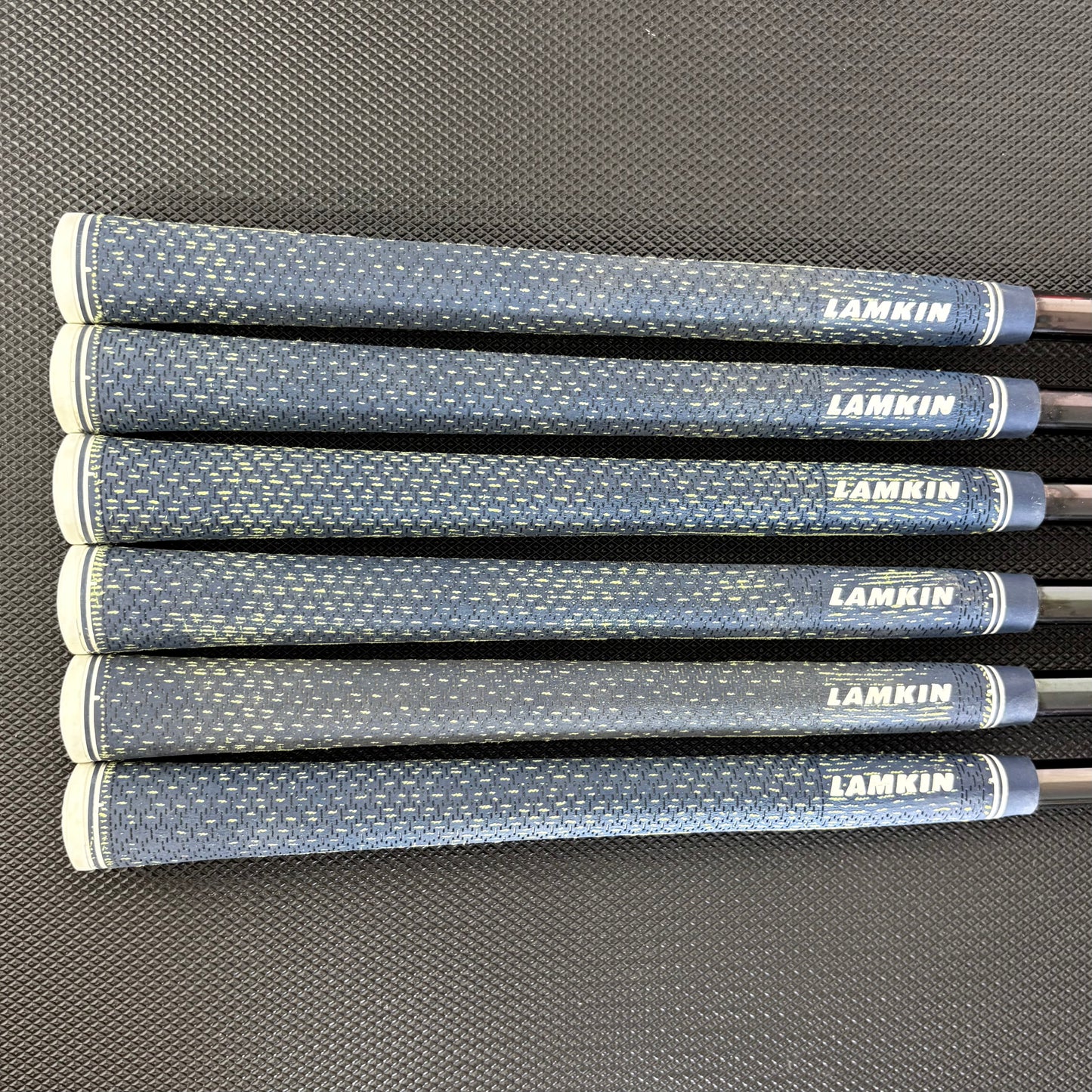 CALLAWAY APEX CB 2024 IRON SET