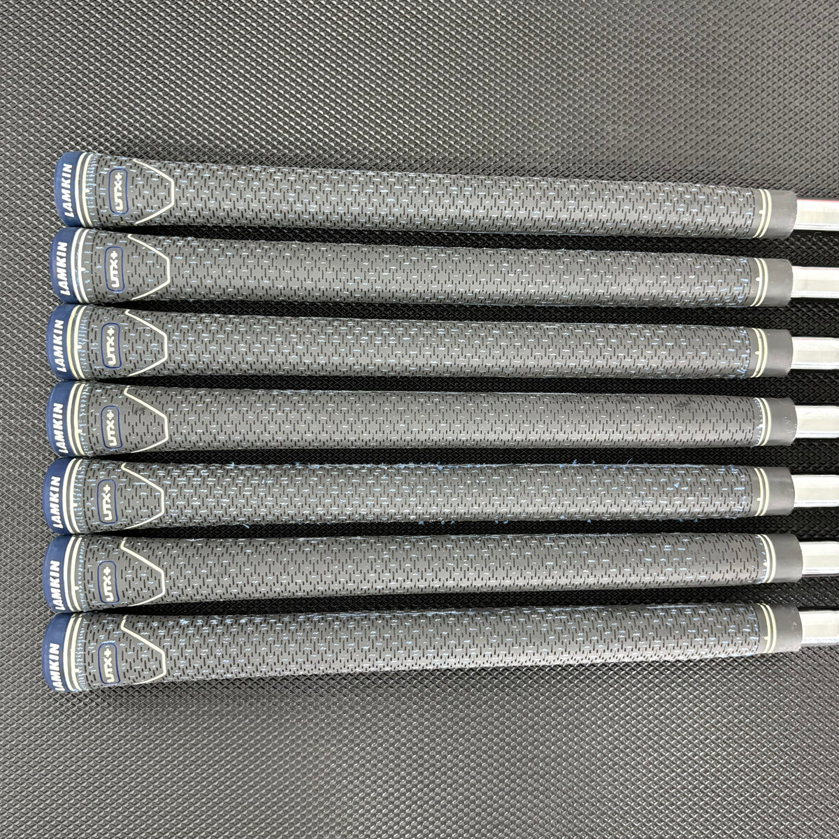 LH MIZUNO JPX 925 HOT METAL PRO IRON SET