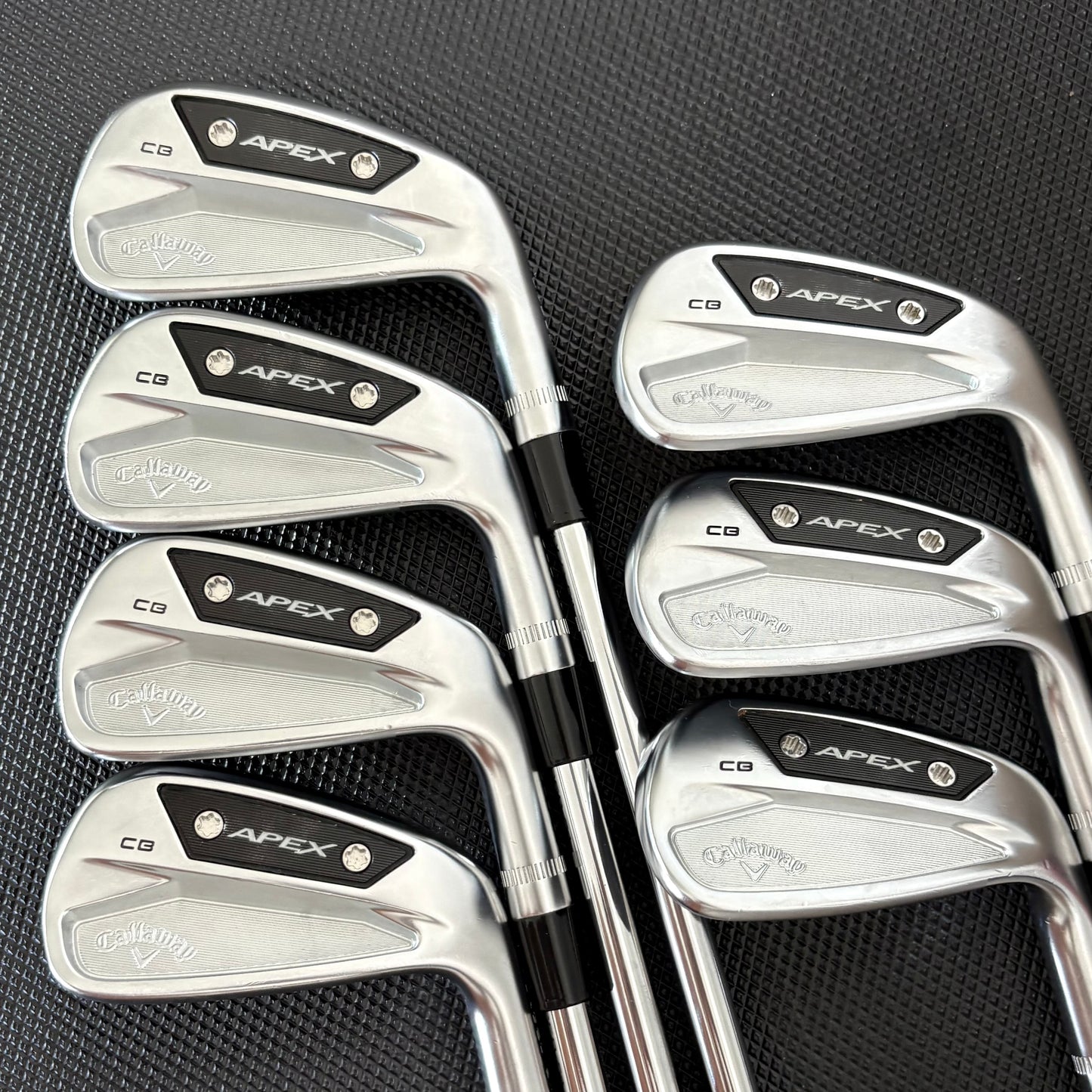 CALLAWAY APEX CB 2024 IRON SET
