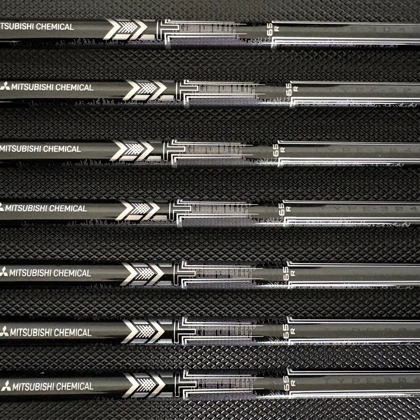 TAYLORMADE P790 2023 IRON SET