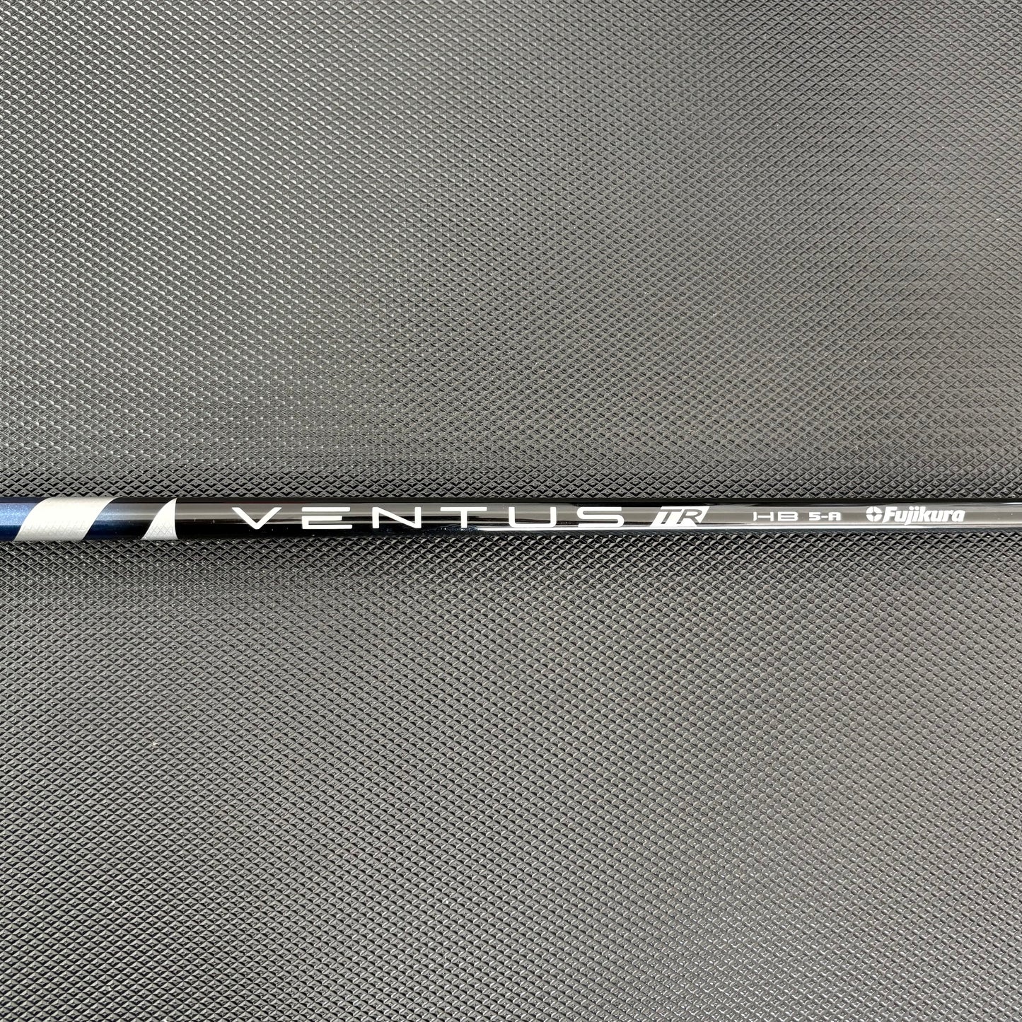 TAYLORMADE QI10 4 HYBRID (22 DEGREE)