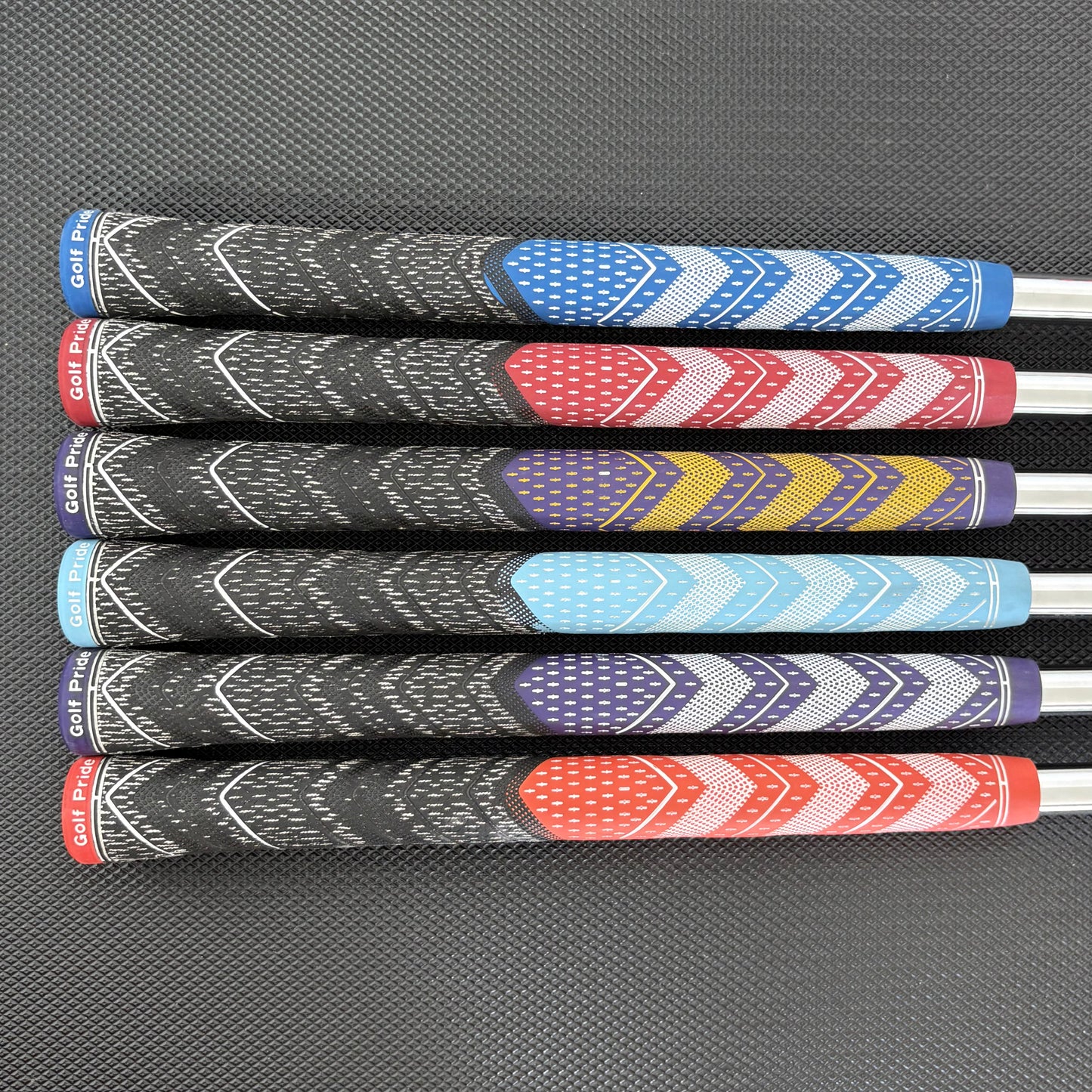 TAYLORMADE P770/P7MC 2023 COMBO IRON SET