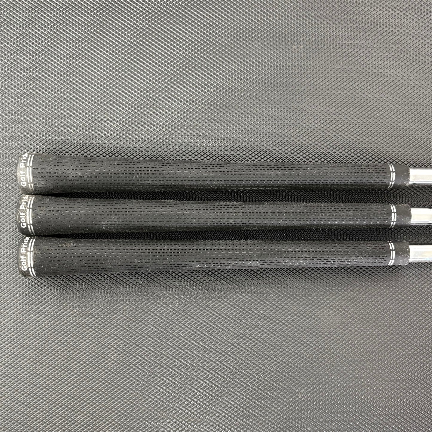 NEW CLEVELAND RTZ TOUR SATIN WEDGE SET