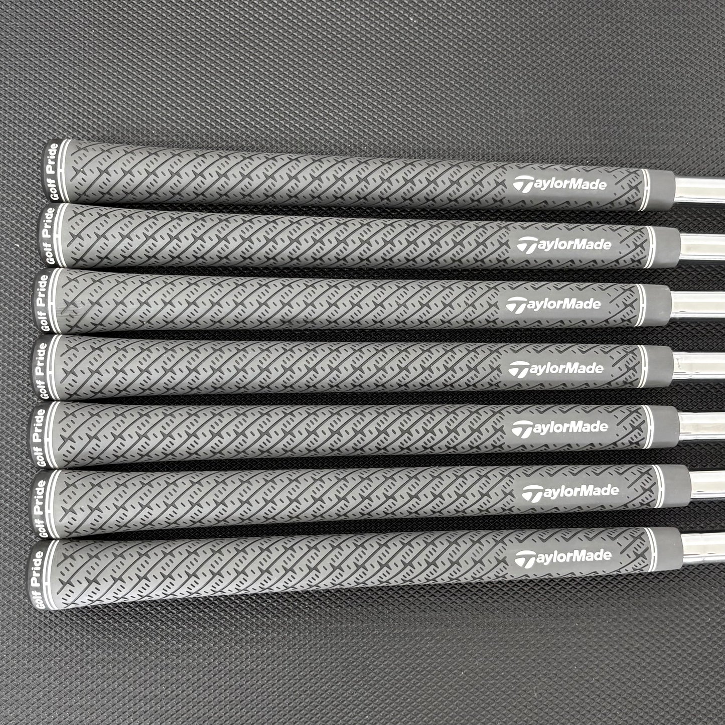 LH TAYLORMADE P790 2023 IRON SET