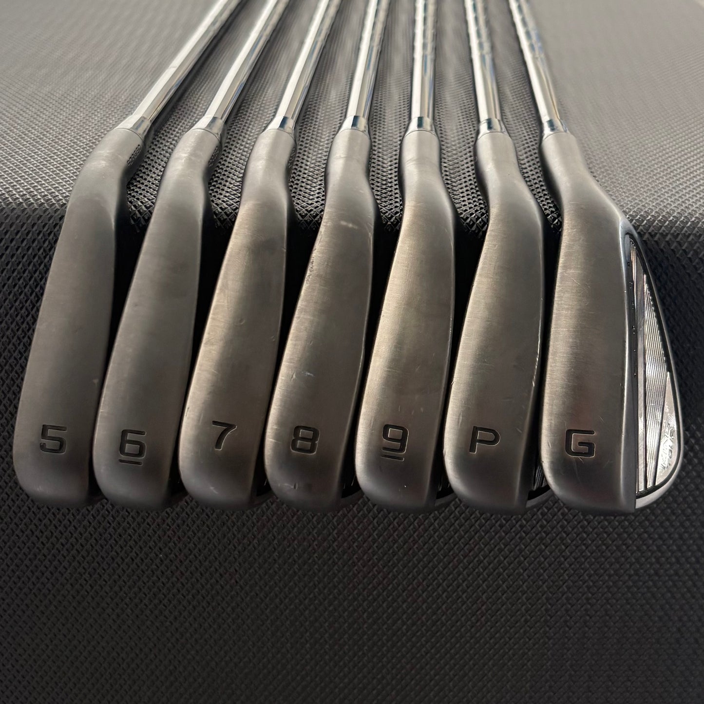 COBRA KING TOUR BLACK 2025 IRON SET
