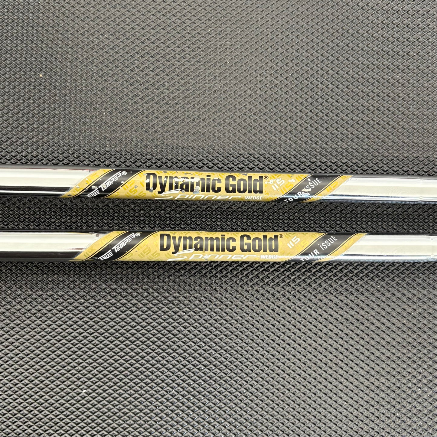 CLEVELAND CBX ZIPCORE WEDGE SET