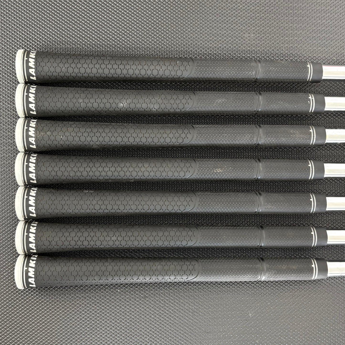 TOUR EDGE HOT LAUNCH C523 IRON SET