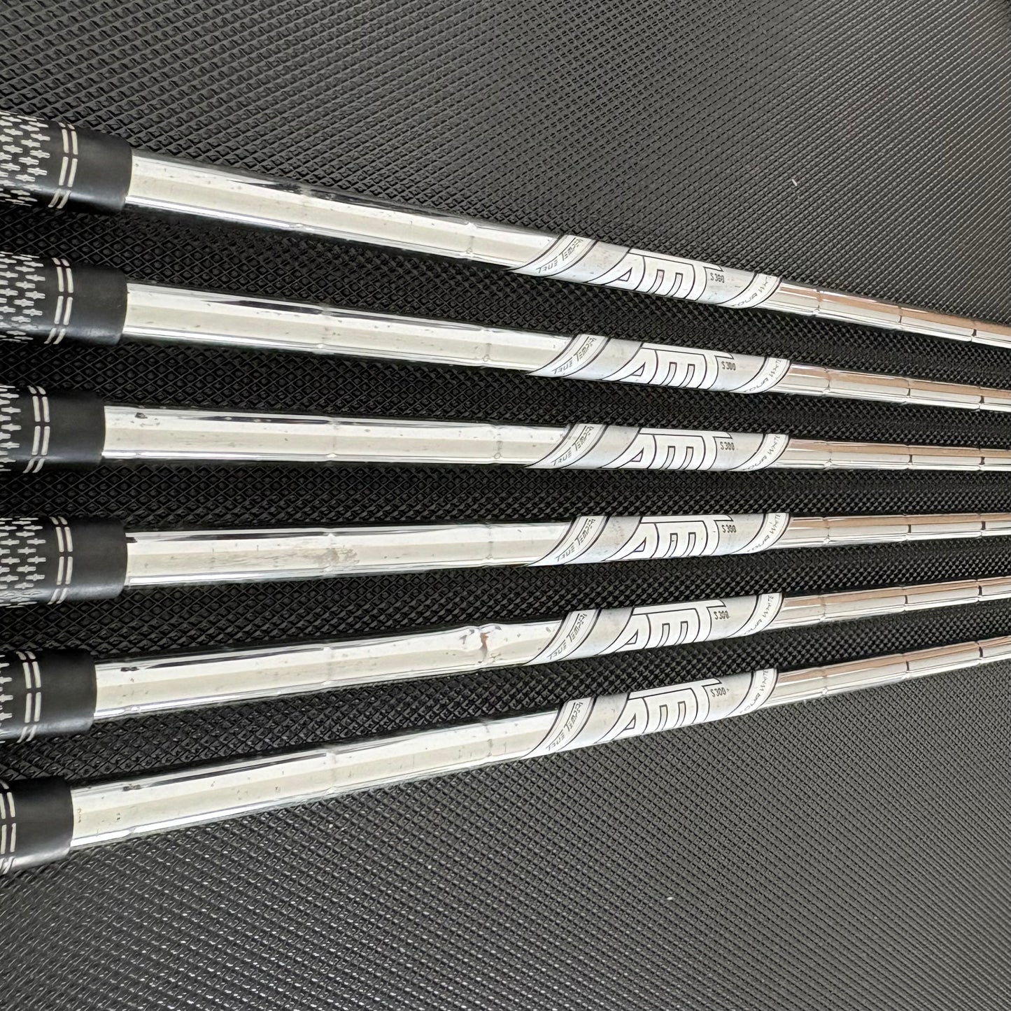 TITLEIST 718 AP2 IRON SET