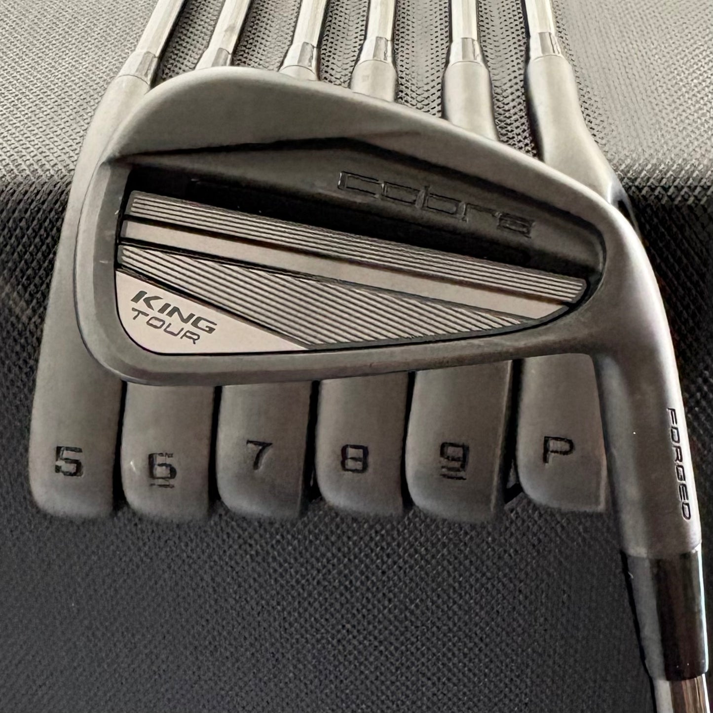 COBRA KING TOUR BLACK 2025 IRON SET