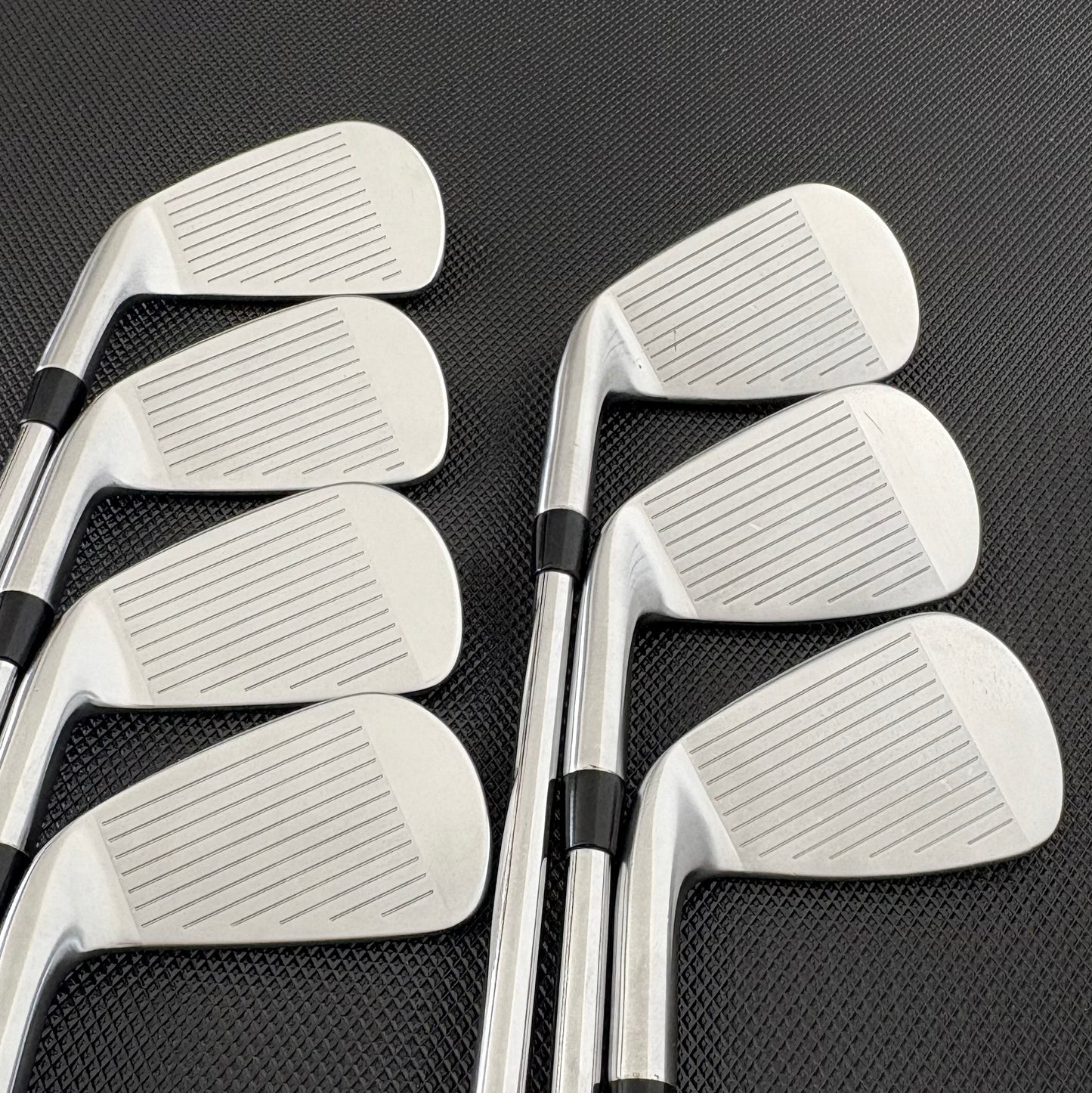 TITLEIST T100 2023 IRON SET
