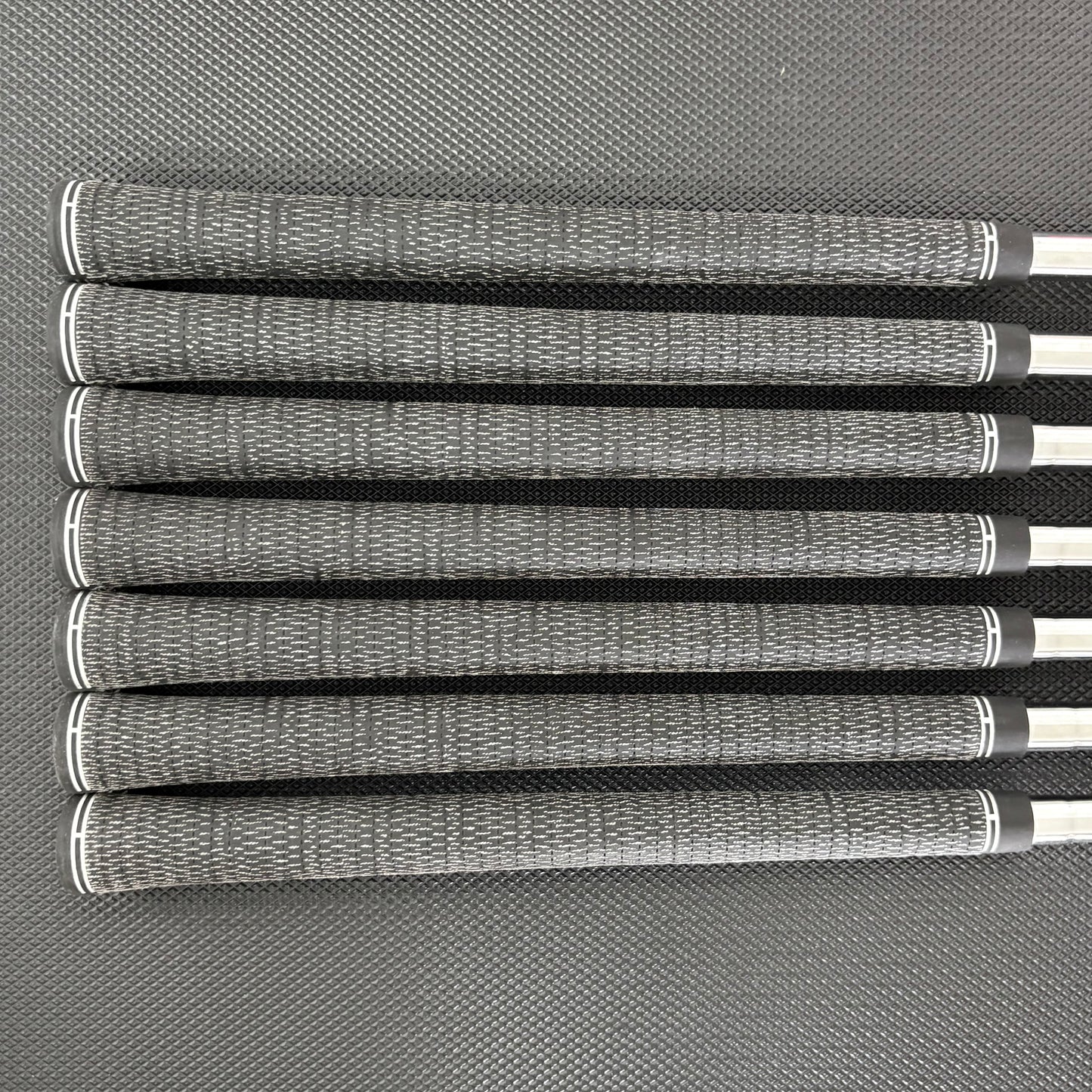 CALLAWAY APEX CB 2024 IRON SET