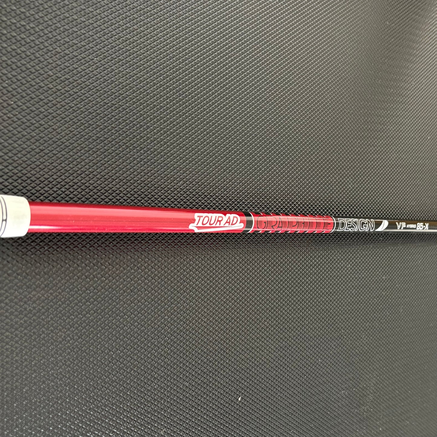 GRAPHITE DESIGN TOUR AD VF X-STIFF HYBRID SHAFT 85G + COBRA TIP (40.5")