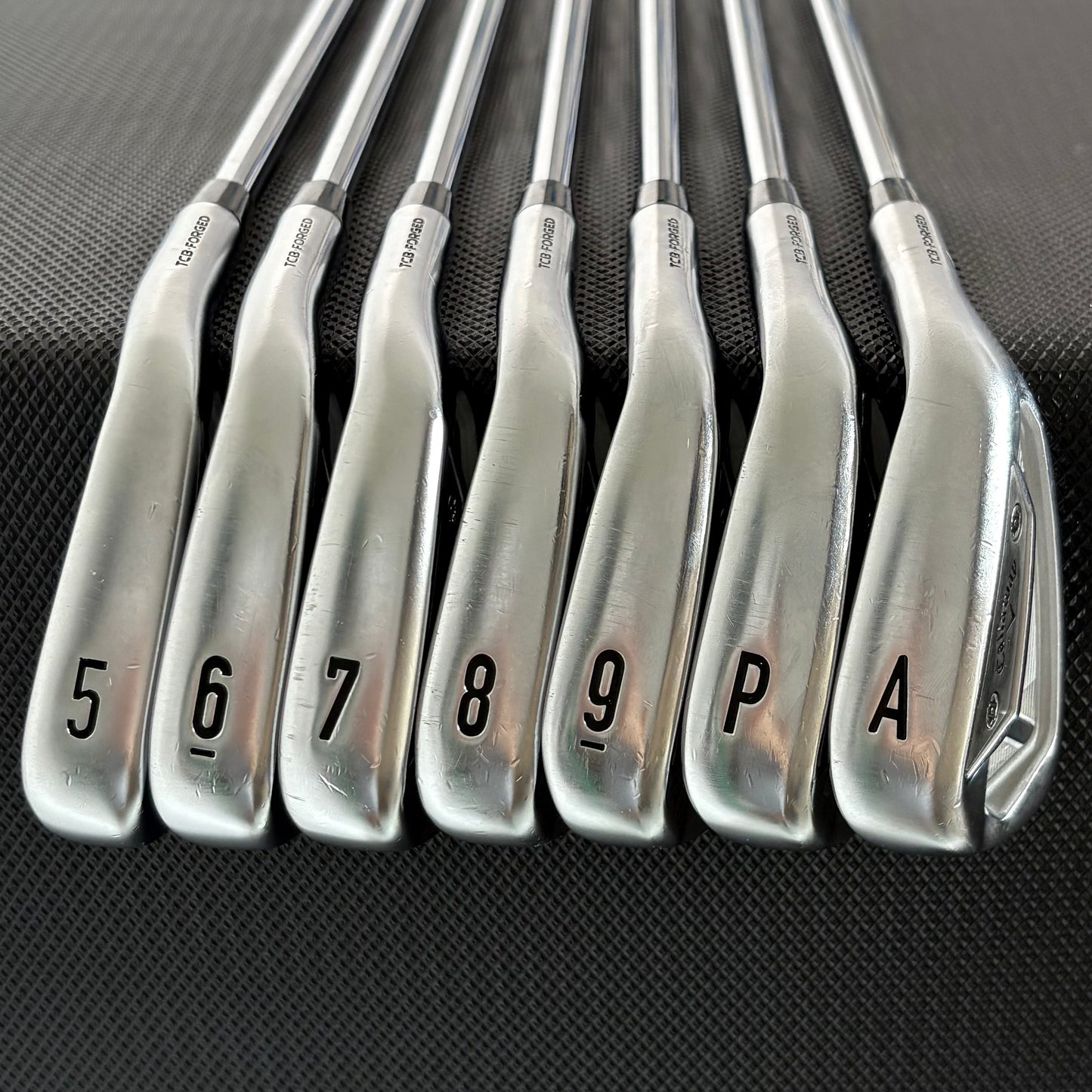 CALLAWAY APEX TCB 2021 IRON SET