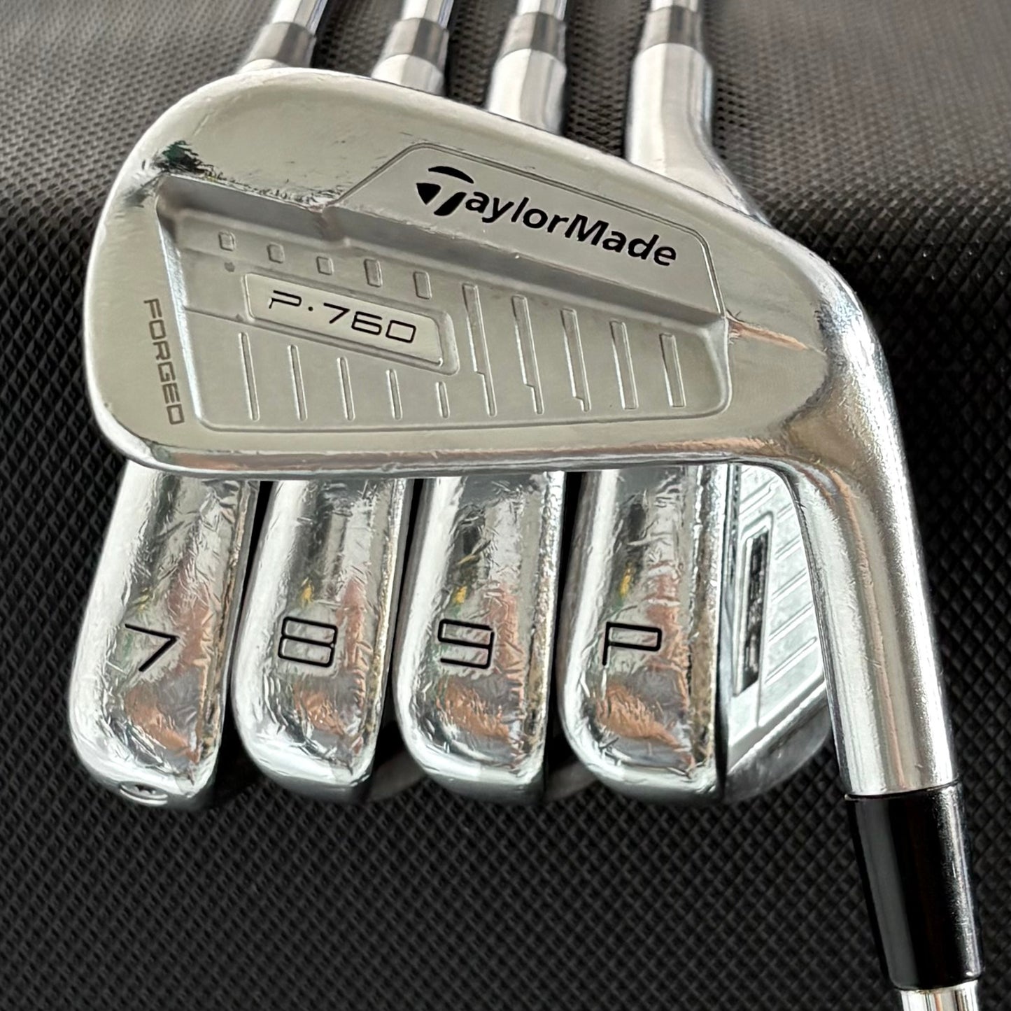 TAYLORMADE P760 IRON SET