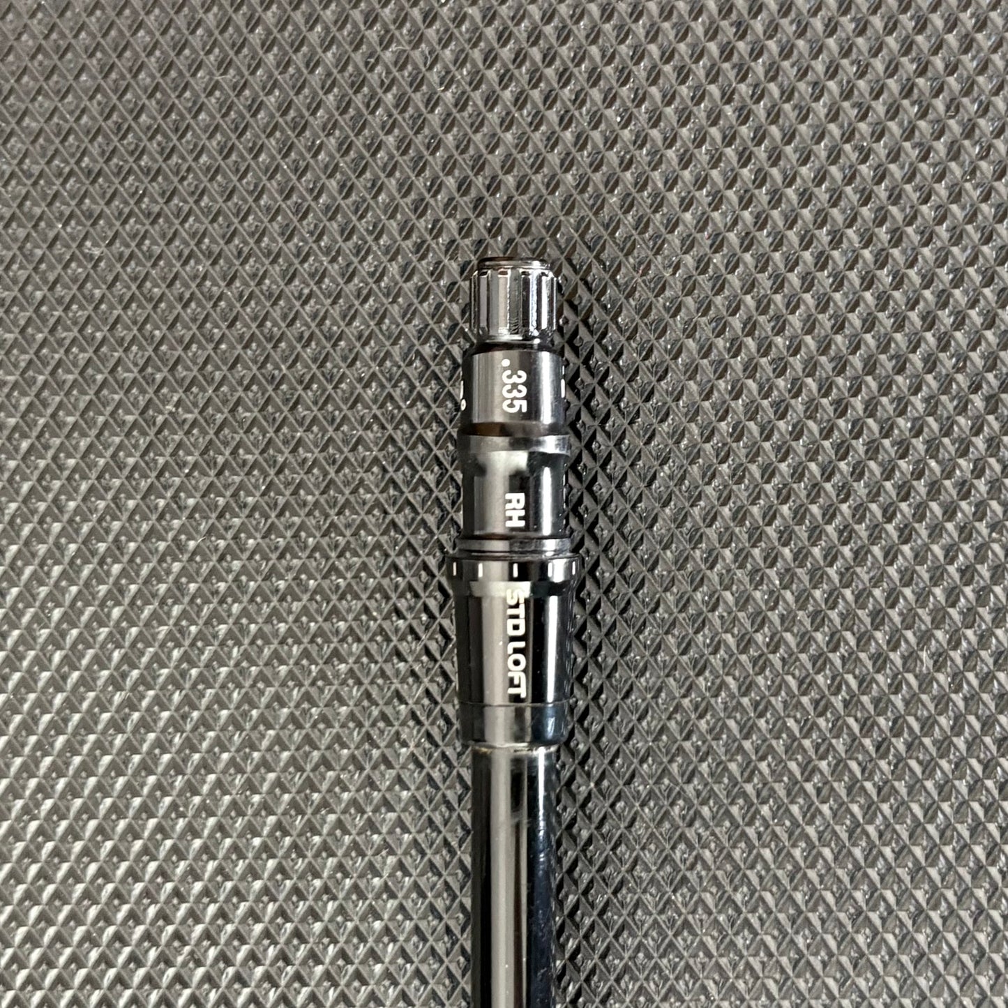 FUJIKURA VENTUS BLACK VELOCORE 5 X-STIFF DRIVER SHAFT + TAYLORMADE TIP (44")