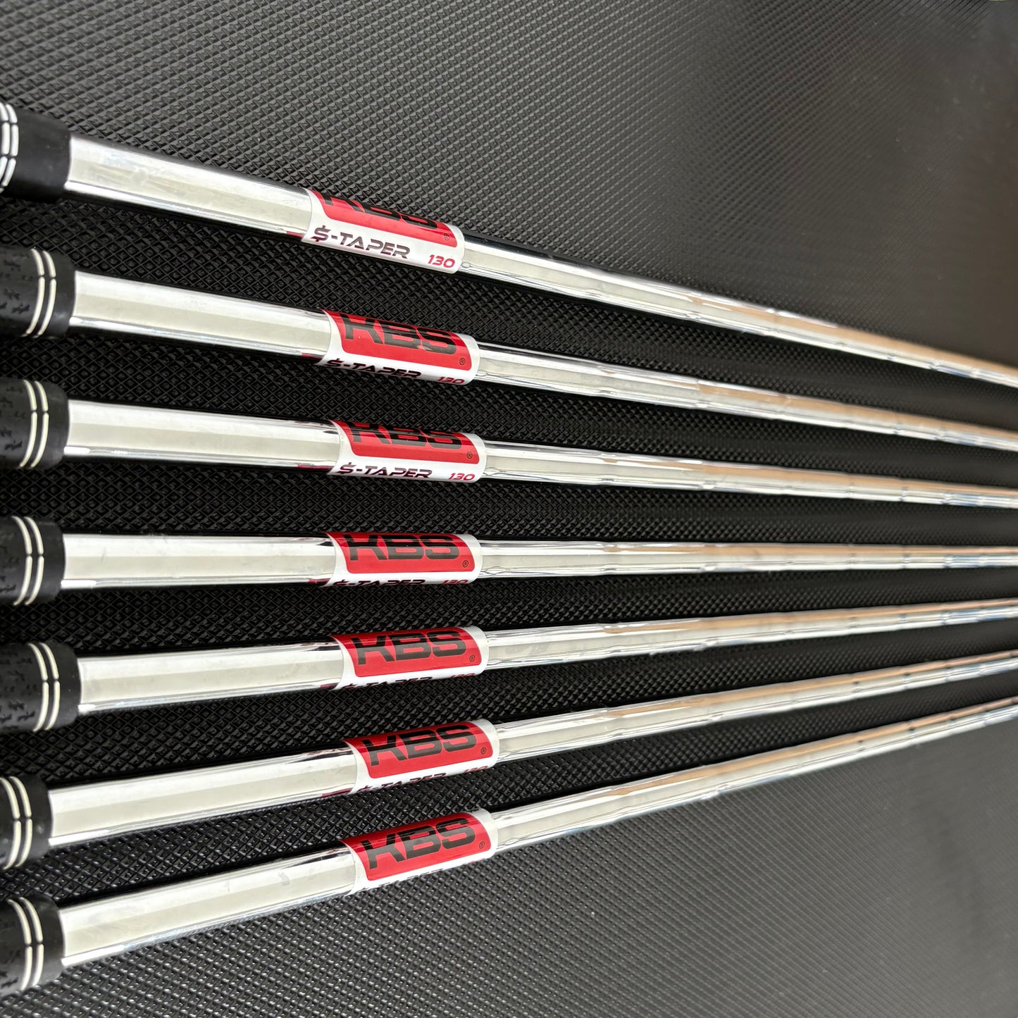 TAYLORMADE P790 2023 IRON SET