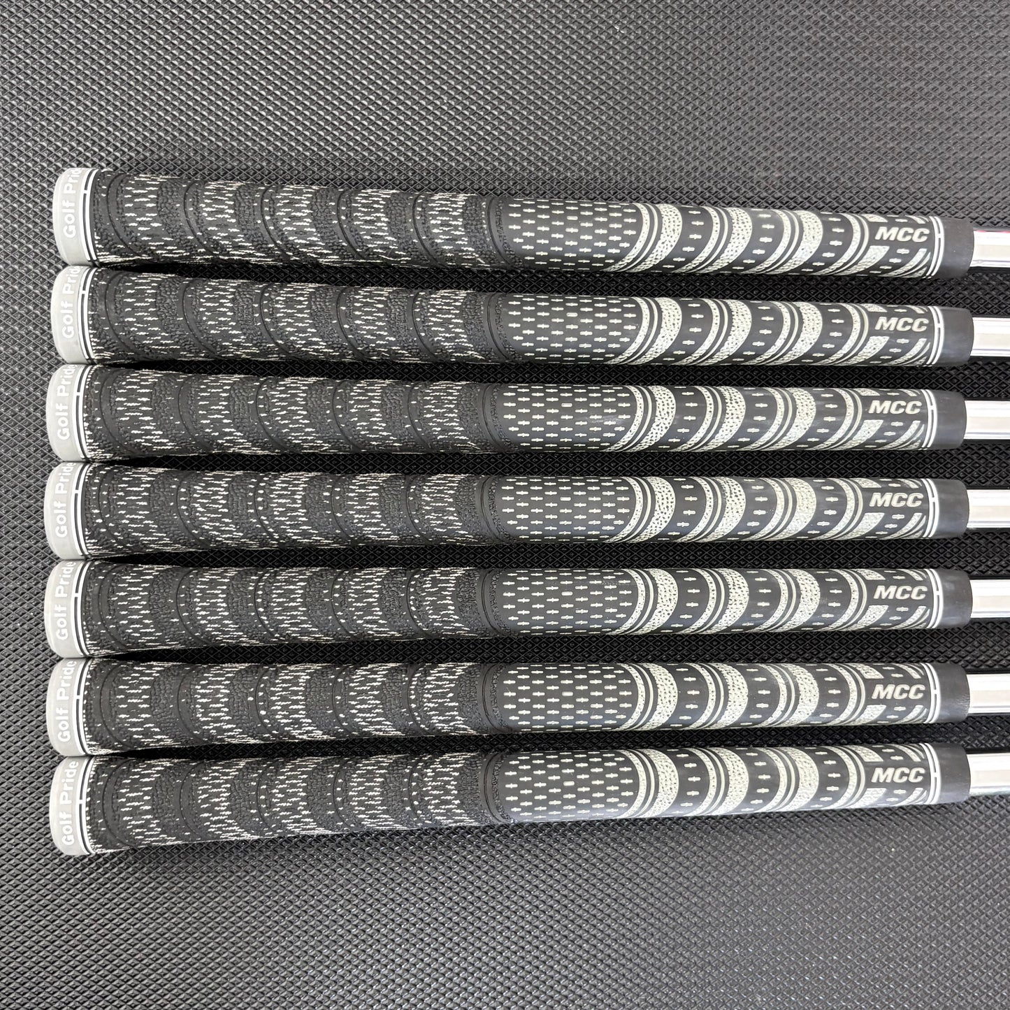 MIZUNO JPX 923 TOUR IRON SET