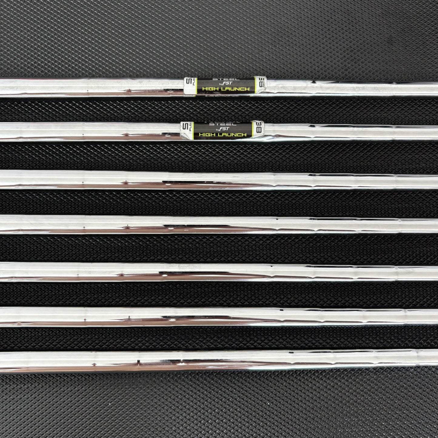 TAYLORMADE M2 IRON SET