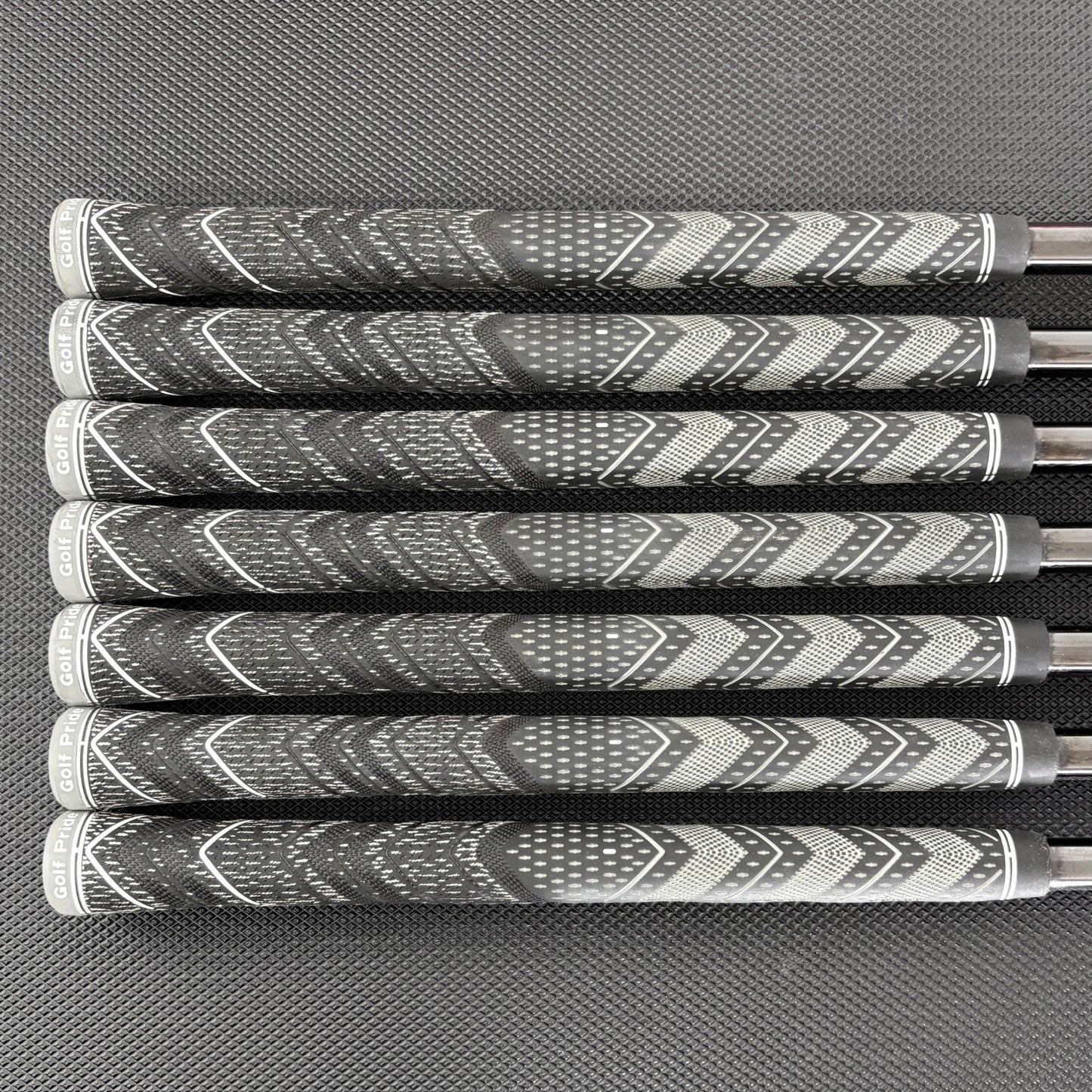 MIZUNO JPX 925 HOT METAL BLACK IRON SET