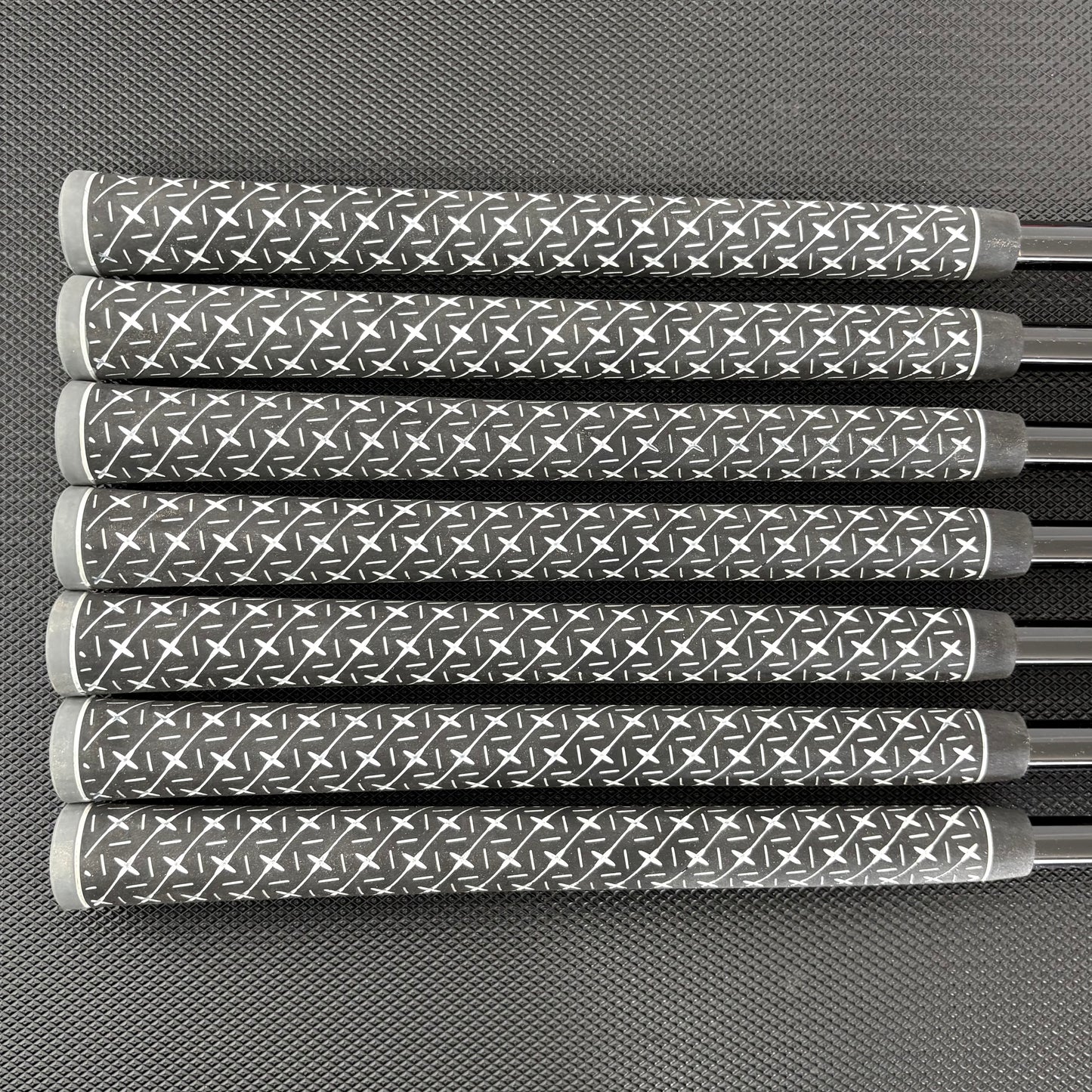 CALLAWAY APEX PRO 2024 IRON SET