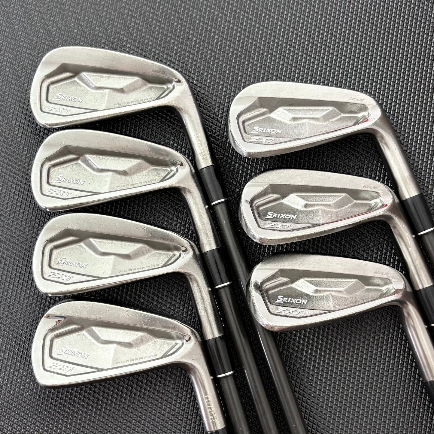 SRIXON ZX7 MKII BLACK CHROME IRON SET