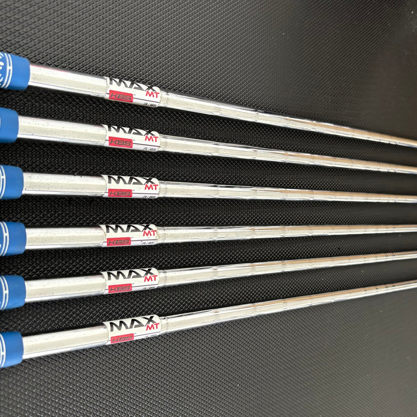 TAYLORMADE SIM2 MAX OS IRON SET