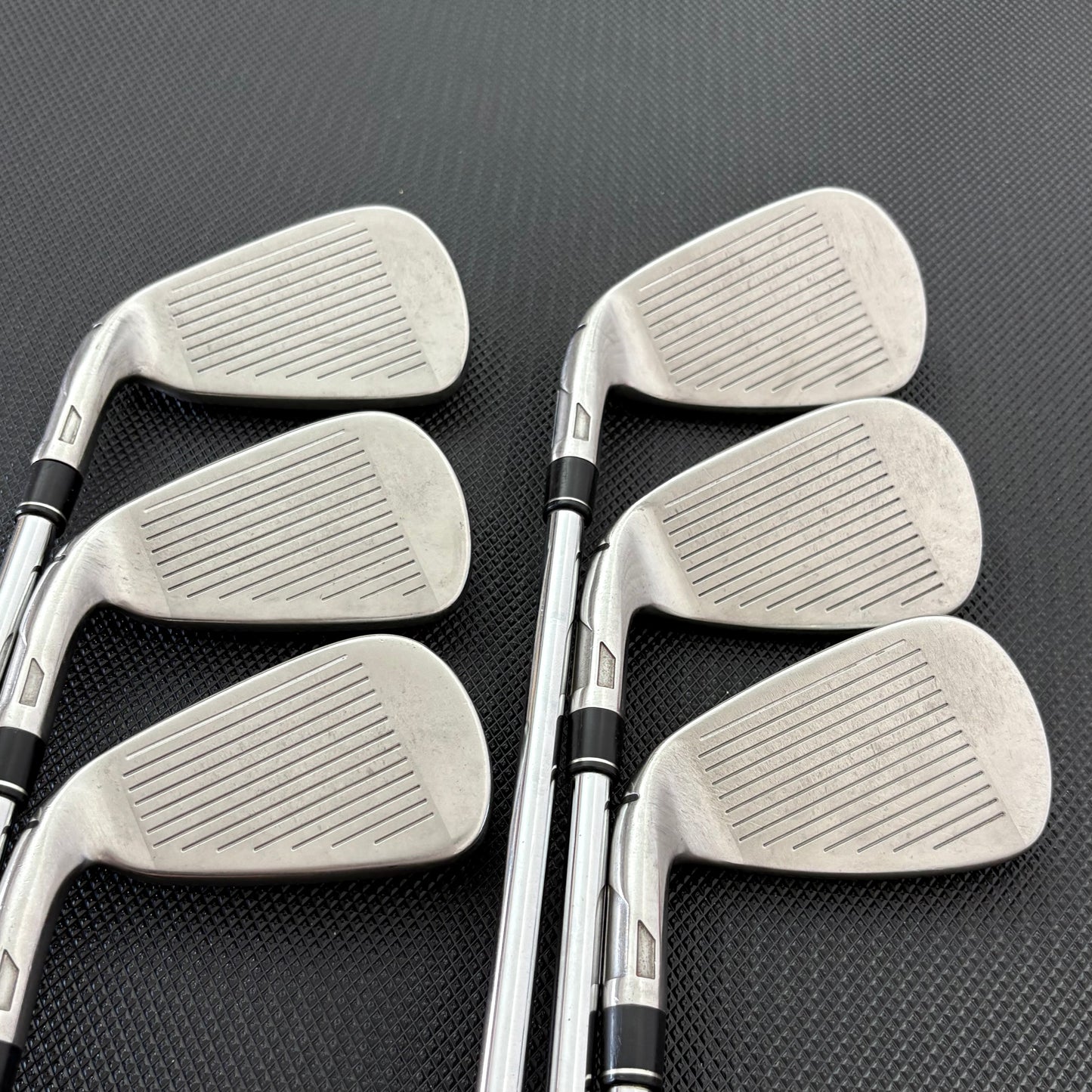 TAYLORMADE SIM2 MAX OS IRON SET