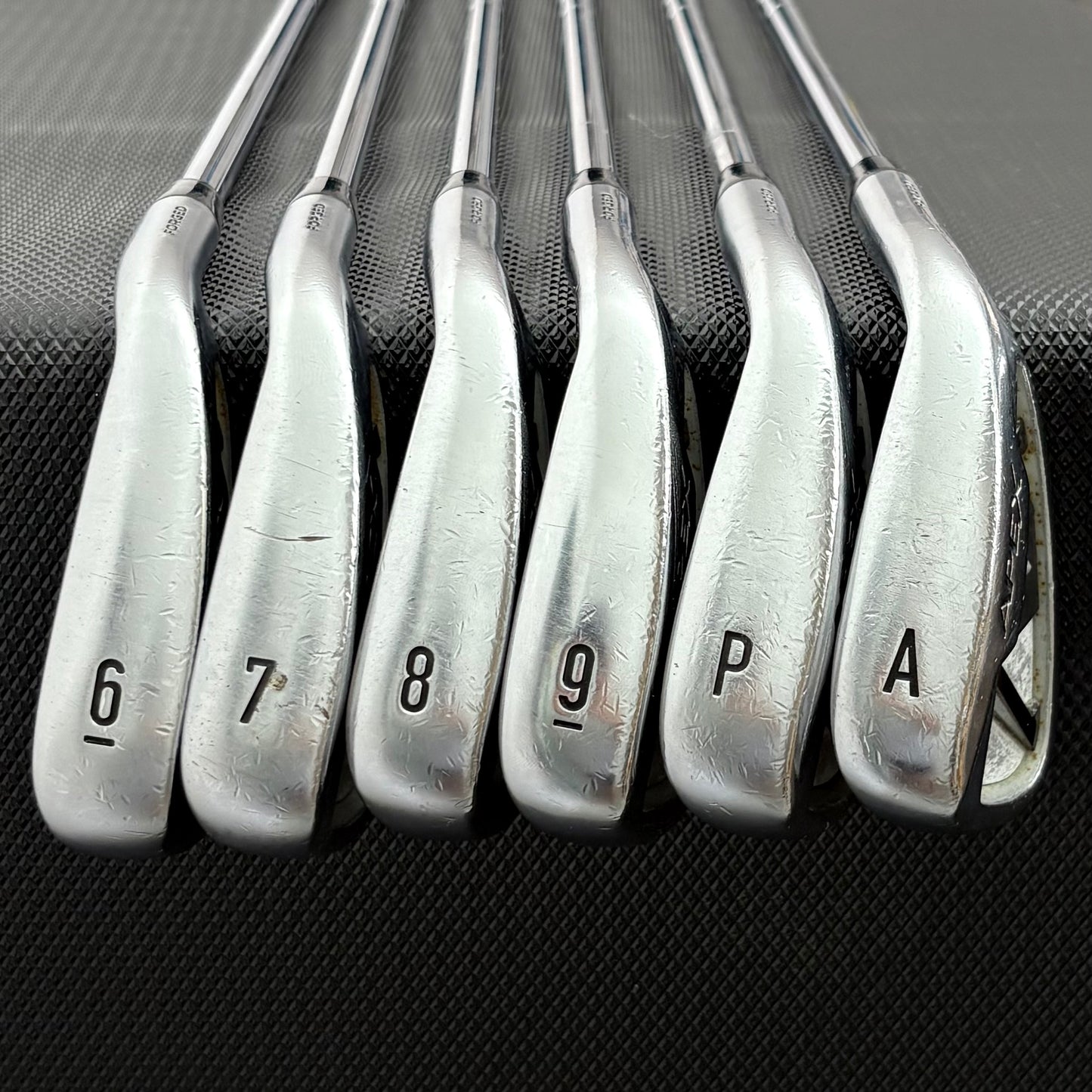 CALLAWAY APEX 2021 IRON SET