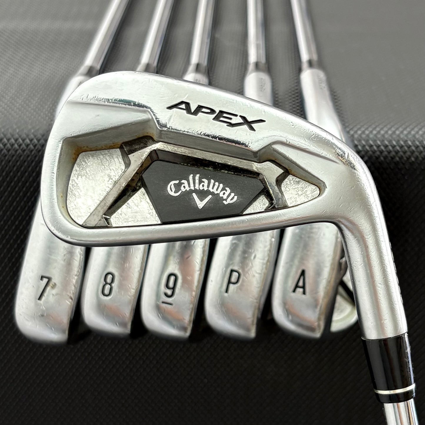 CALLAWAY APEX 2021 IRON SET