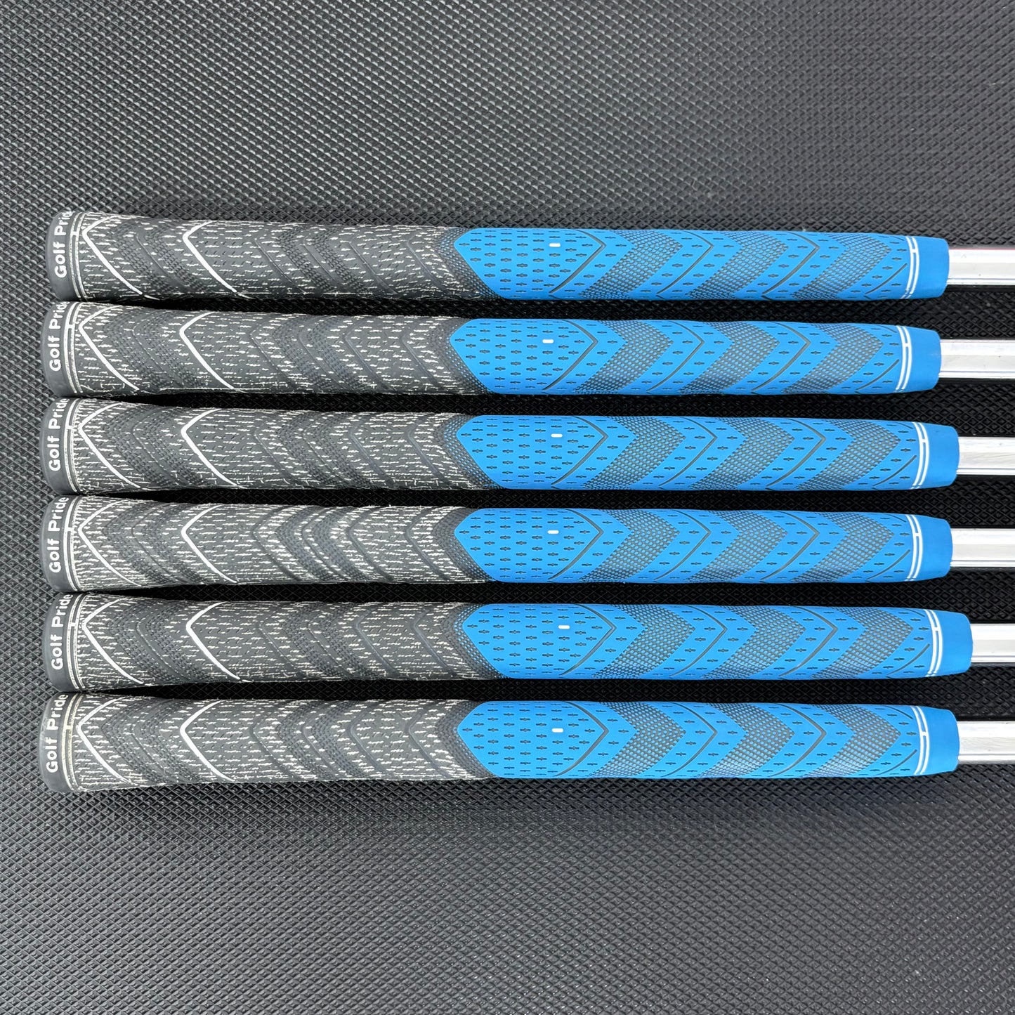 CALLAWAY APEX 2021 IRON SET