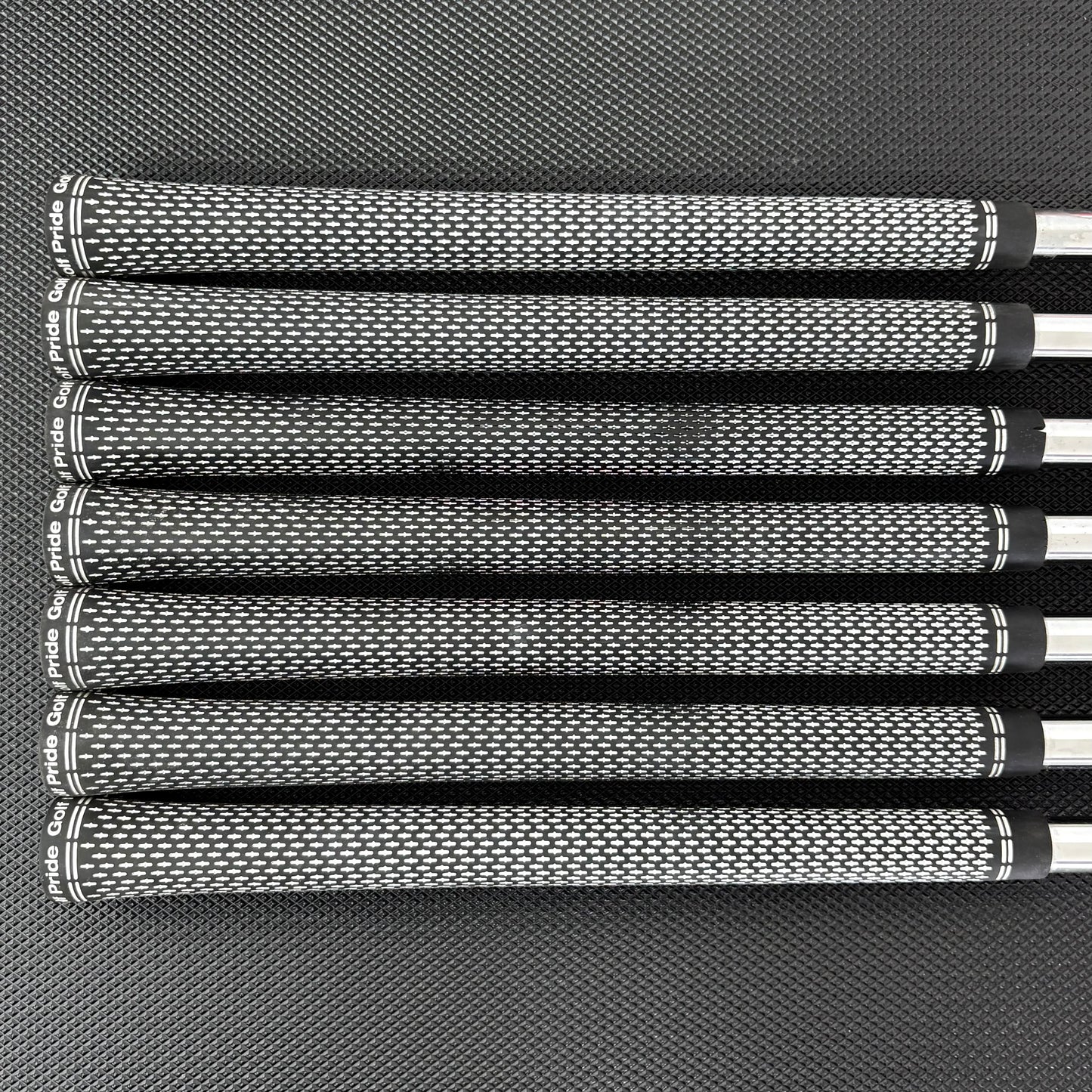 CALLAWAY APEX 2021 IRON SET