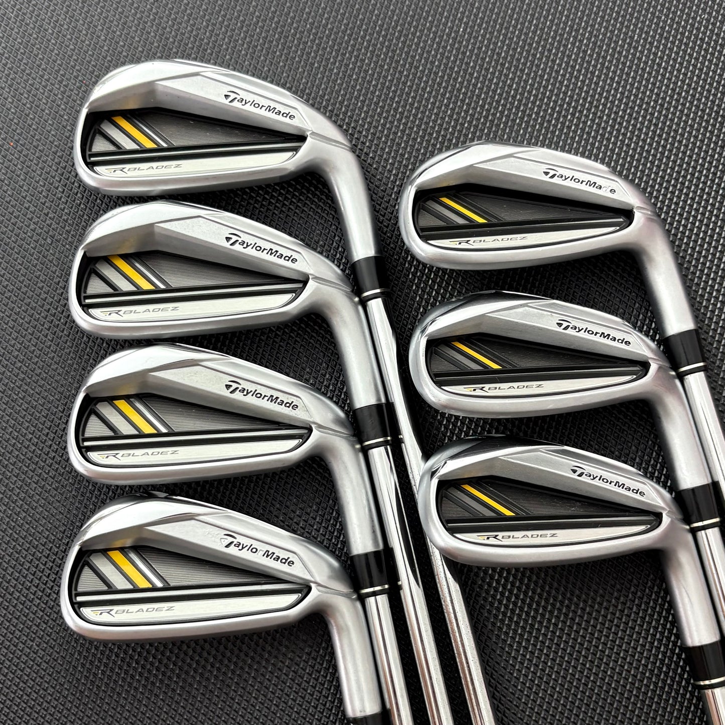 TAYLORMADE ROCKETBLADEZ IRON SET