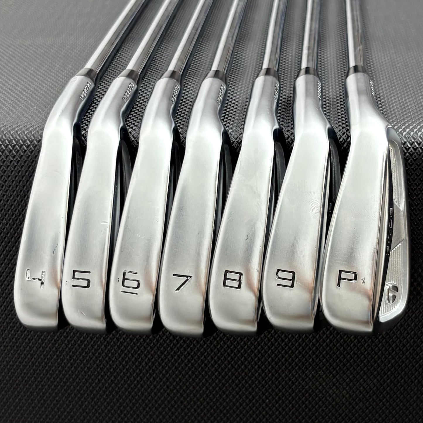 TAYLORMADE P7CB 2024 IRON SET