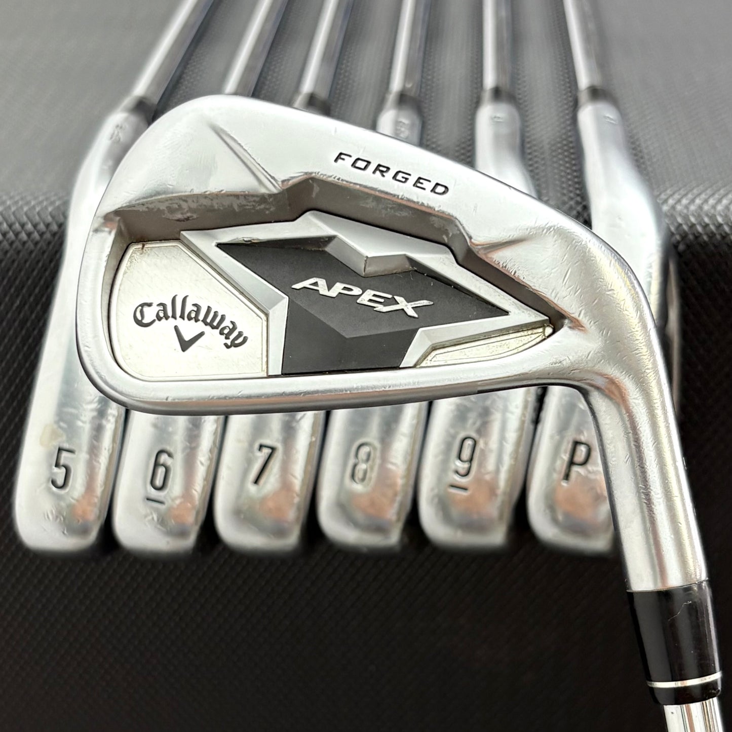 CALLAWAY APEX 2019 IRON SET