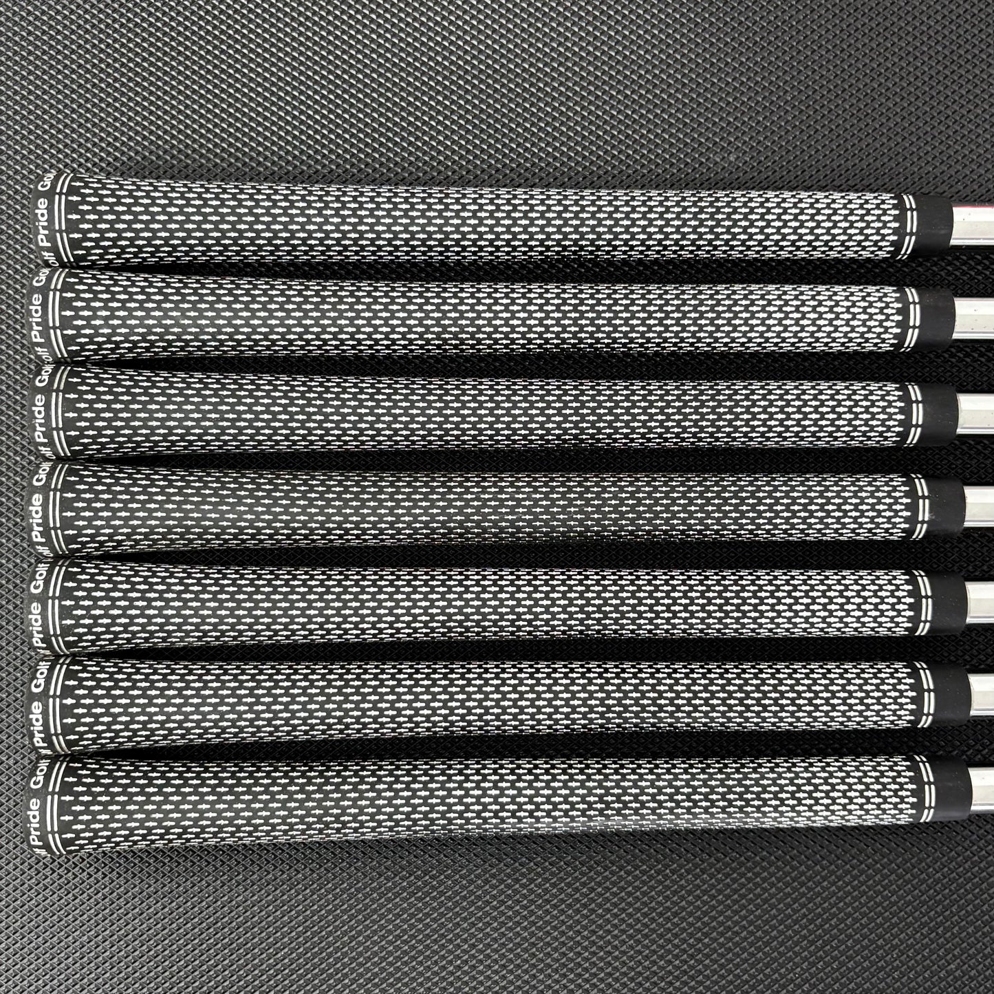 CALLAWAY APEX 2019 IRON SET