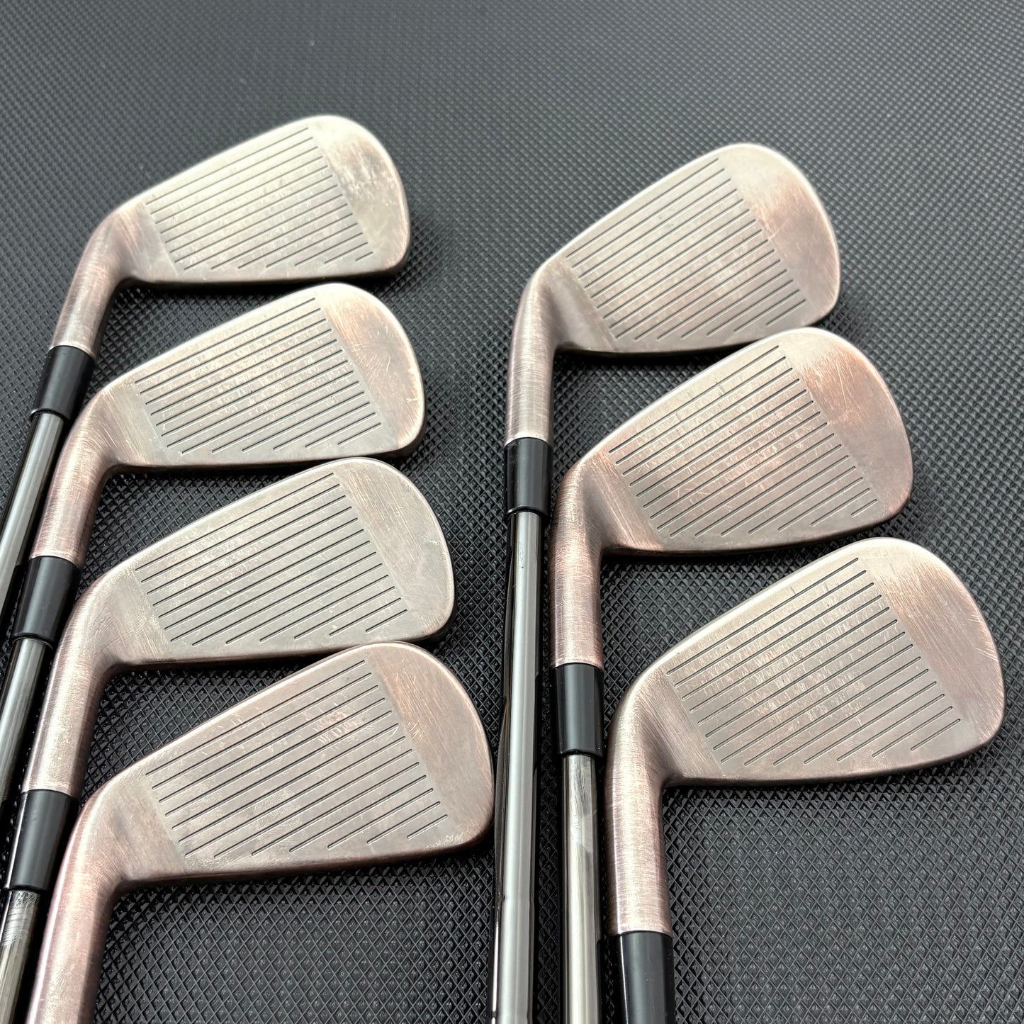 TAYLORMADE P790 2023 AGED COPPER IRON SET