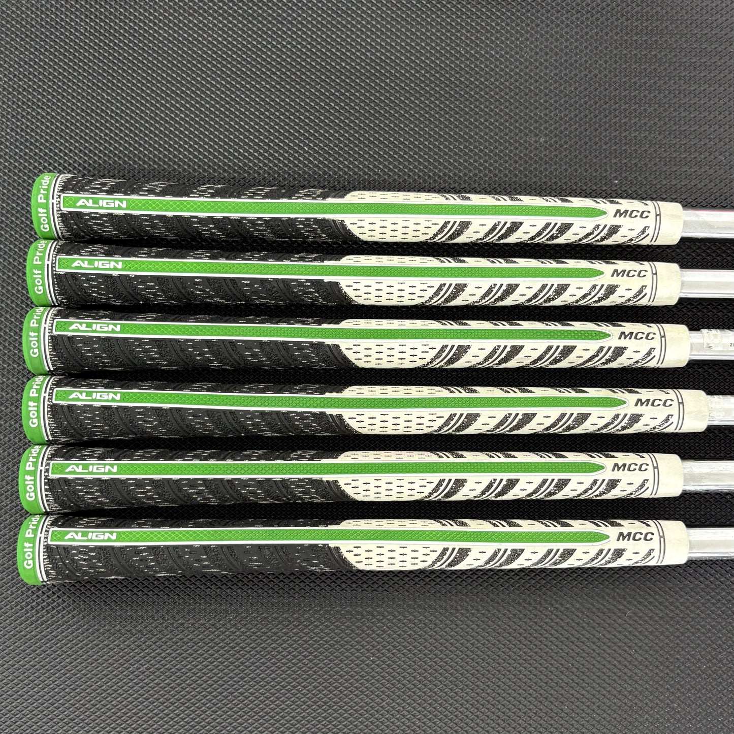 CALLAWAY APEX PRO 2021 IRON SET