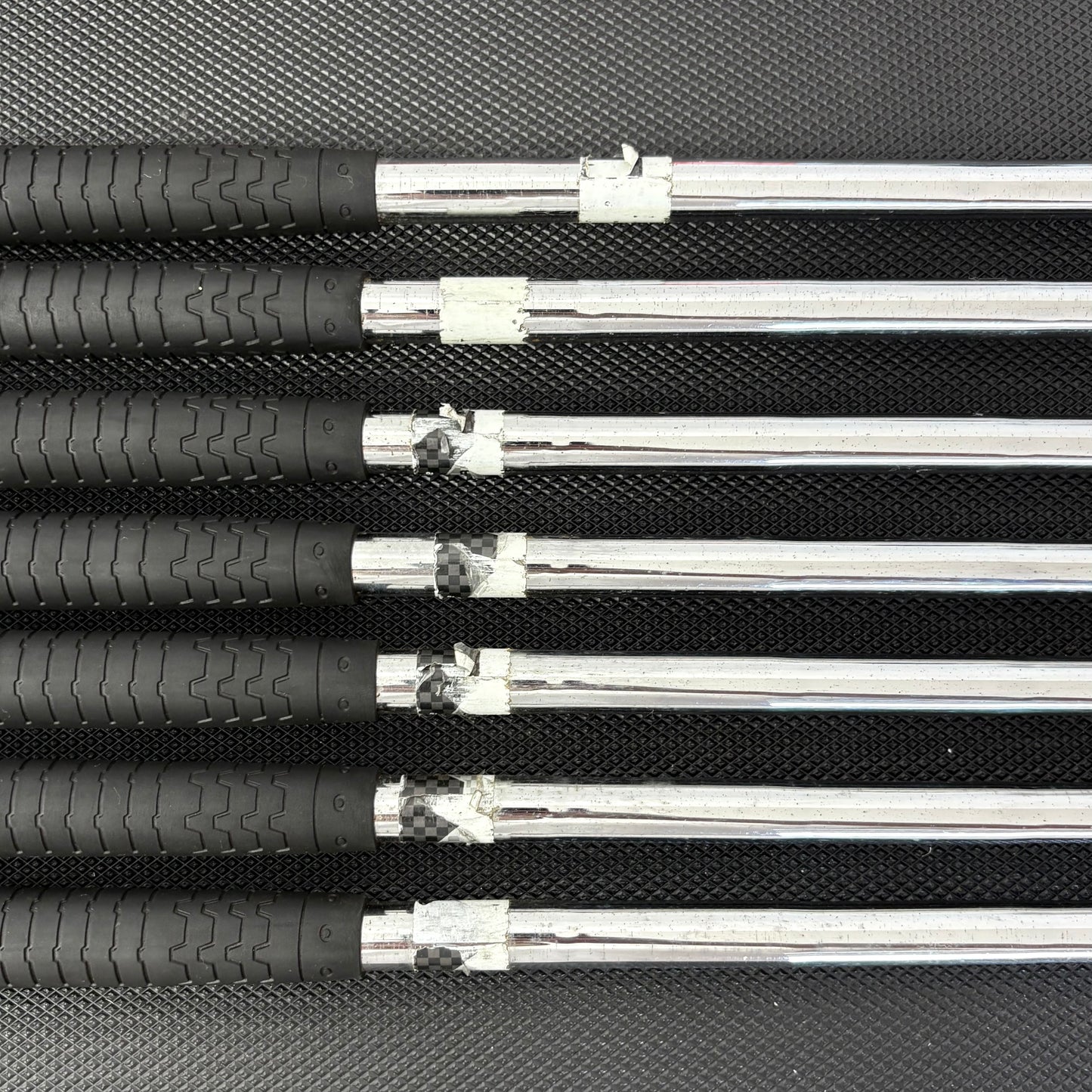 TAYLORMADE BURNER TOUR IRON SET
