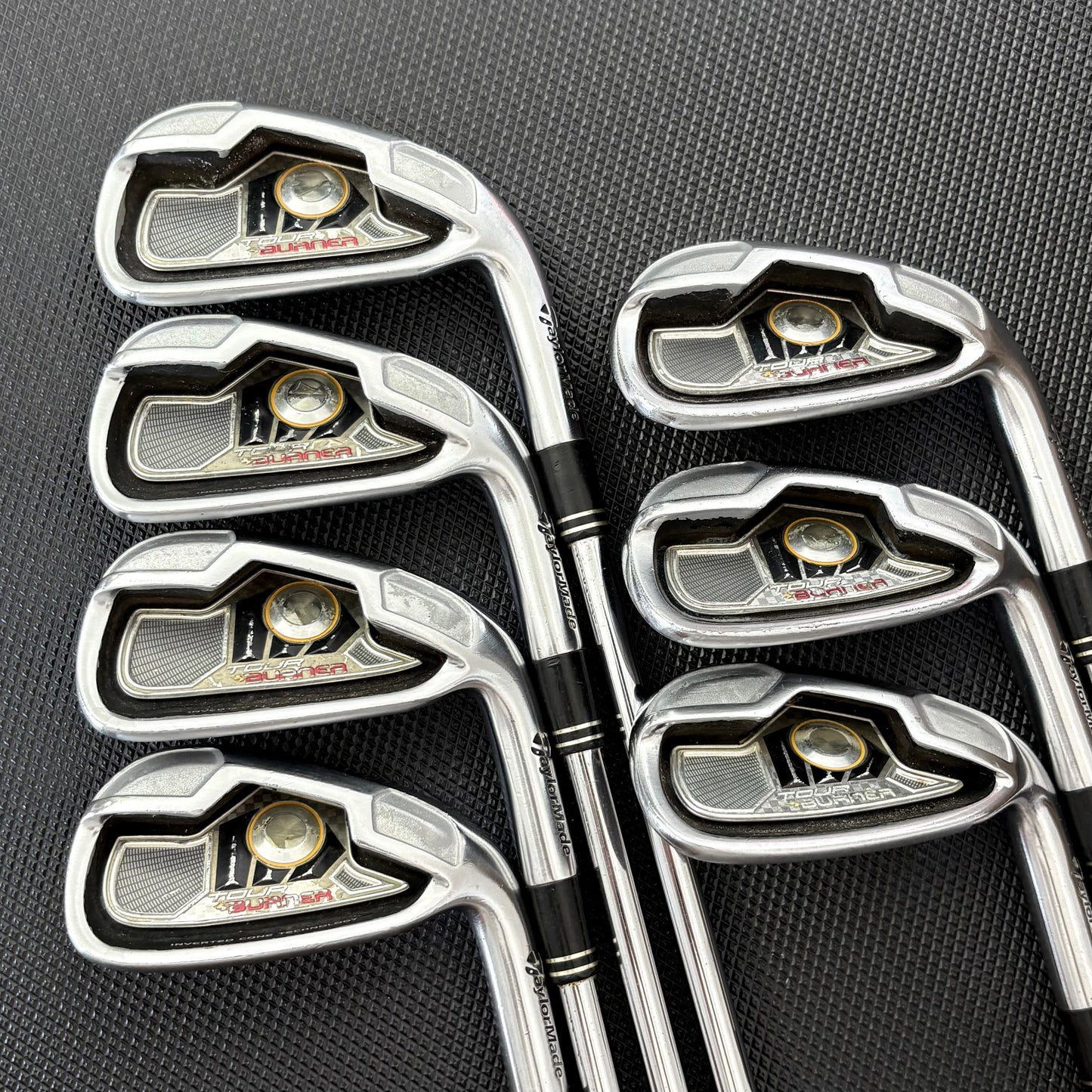 TAYLORMADE BURNER TOUR IRON SET