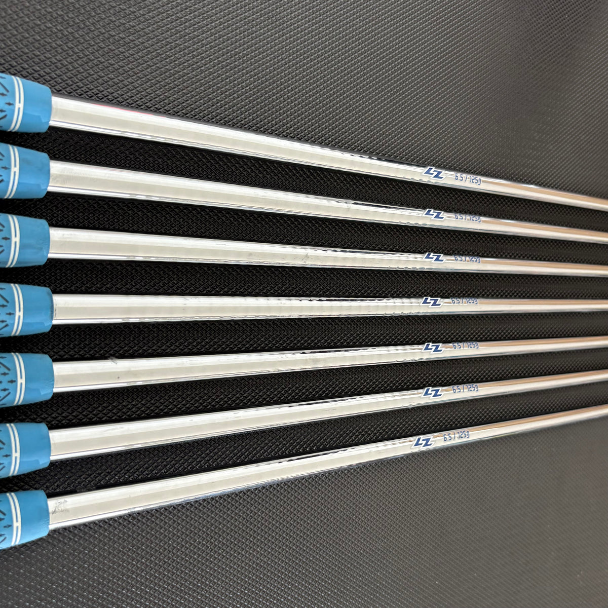 TITLEIST 712 AP2 IRON SET