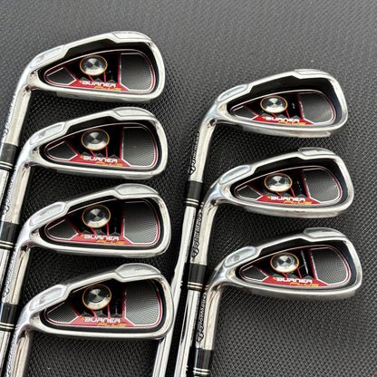 LH TAYLORMADE BURNER PLUS IRON SET