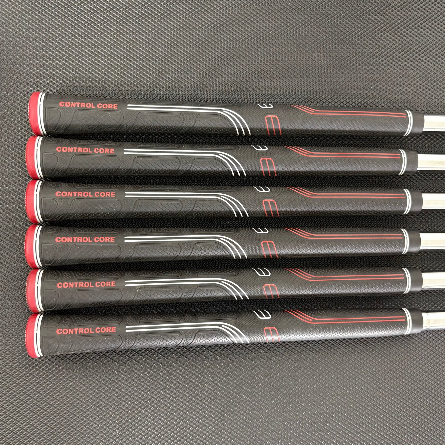 CALLAWAY APEX AI300 IRON SET