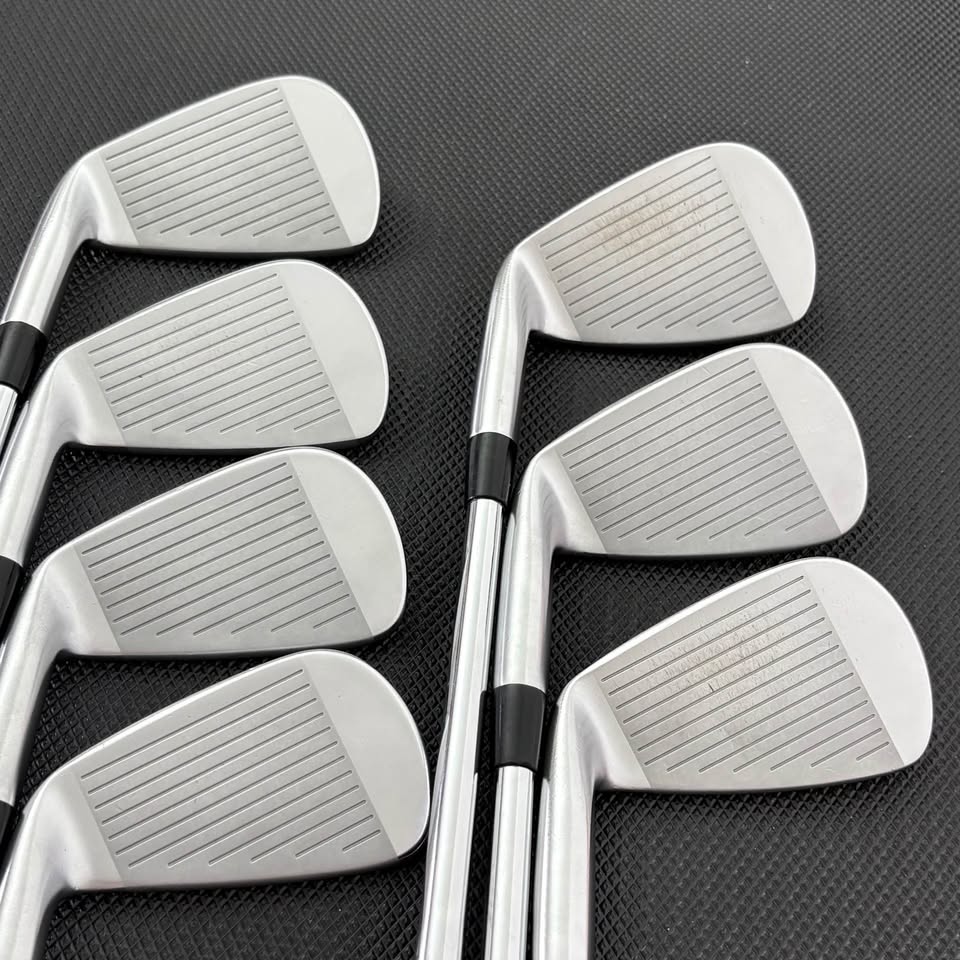 MIZUNO JPX 921 TOUR IRON SET