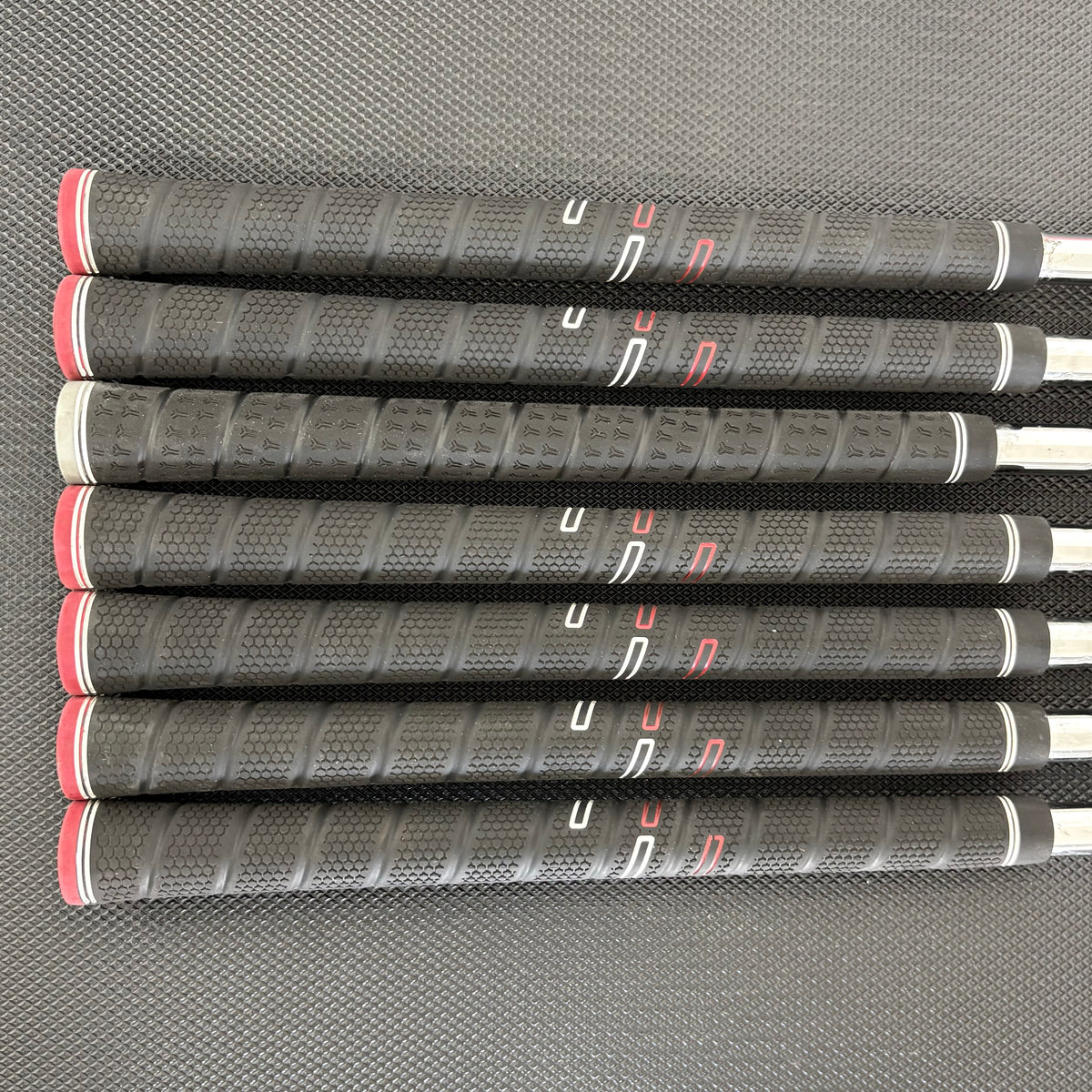CALLAWAY APEX 2019 IRON SET