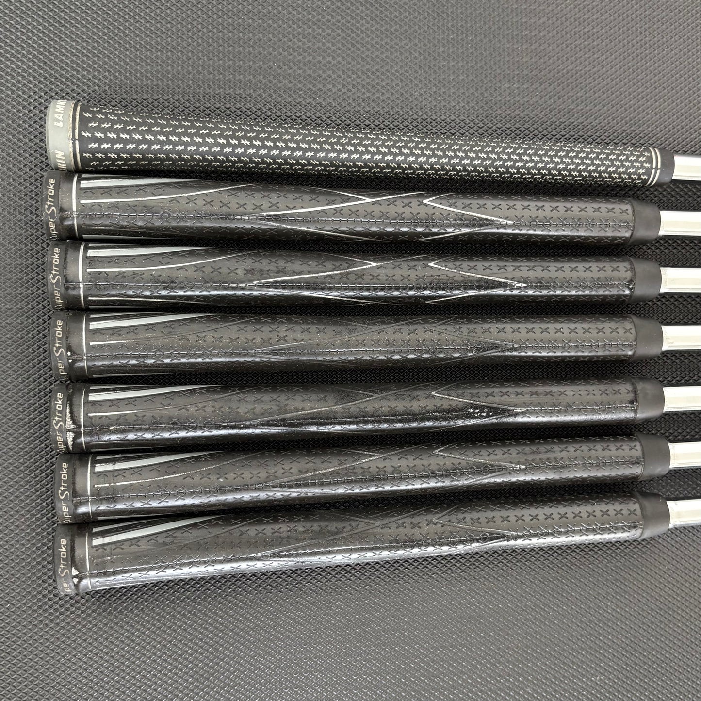 LH TAYLORMADE SIM2 MAX IRON SET