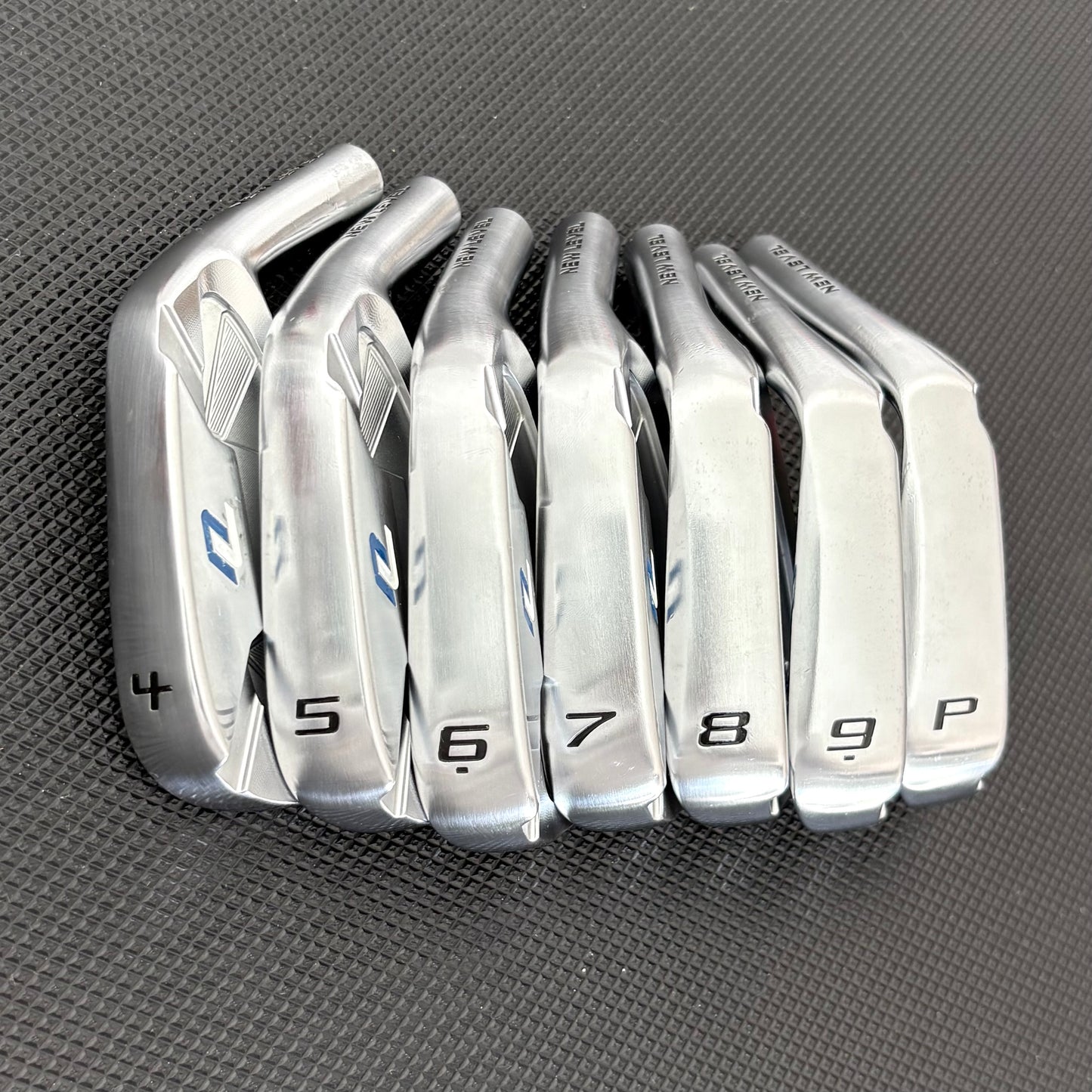 NEW LEVEL 902-PD FORGED IRON SET (HEADS ONLY)